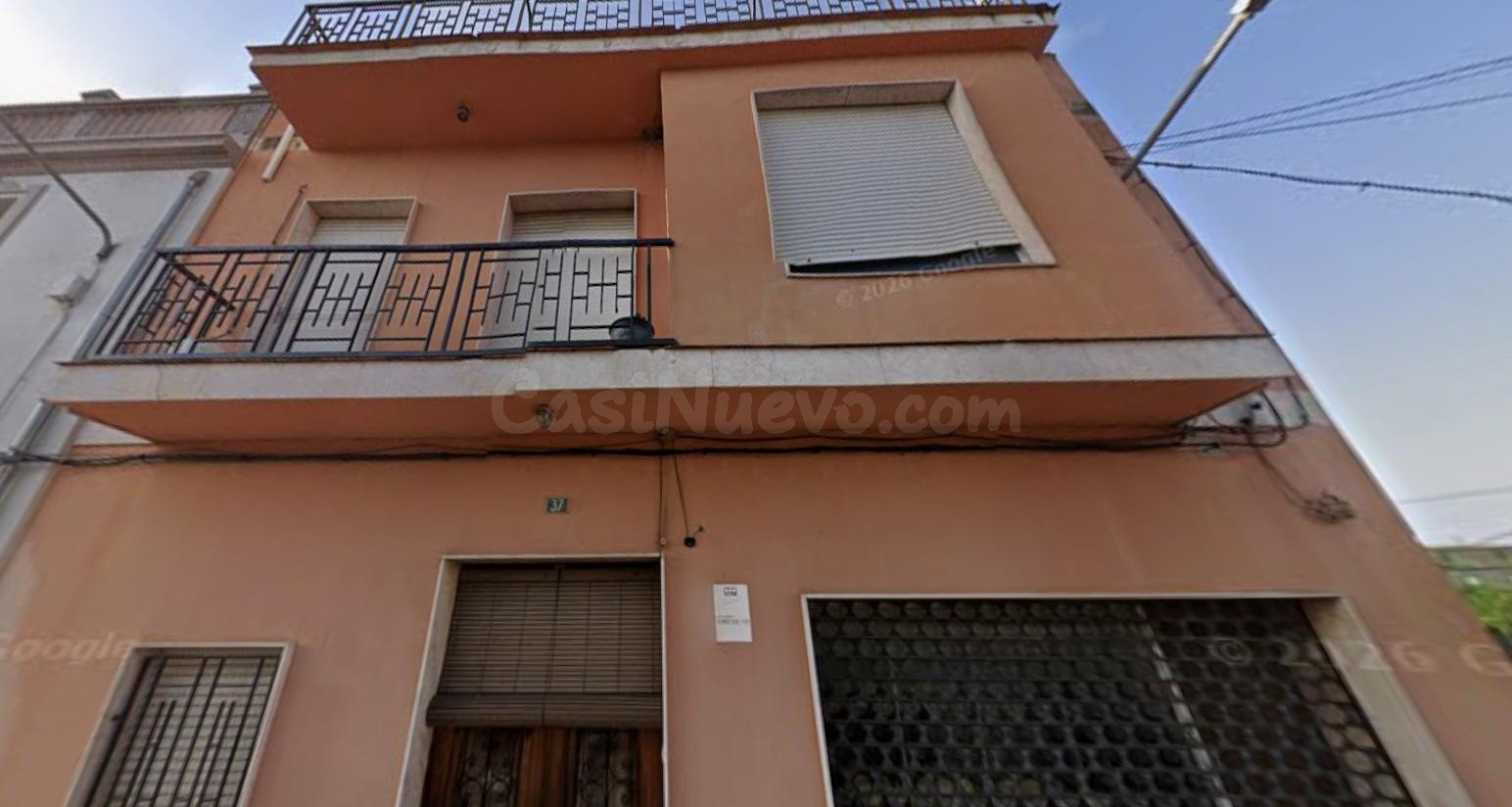 Se vende Casa ALQUILADA en Calle Doctor Ramon I Cajal 37 Gav - foto 2