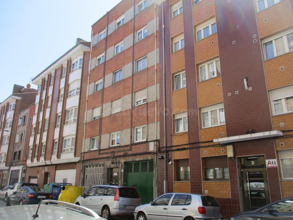 Se vende Piso ALQUILADO en Calle Eulalia Alvarez 8 Gijón, (A