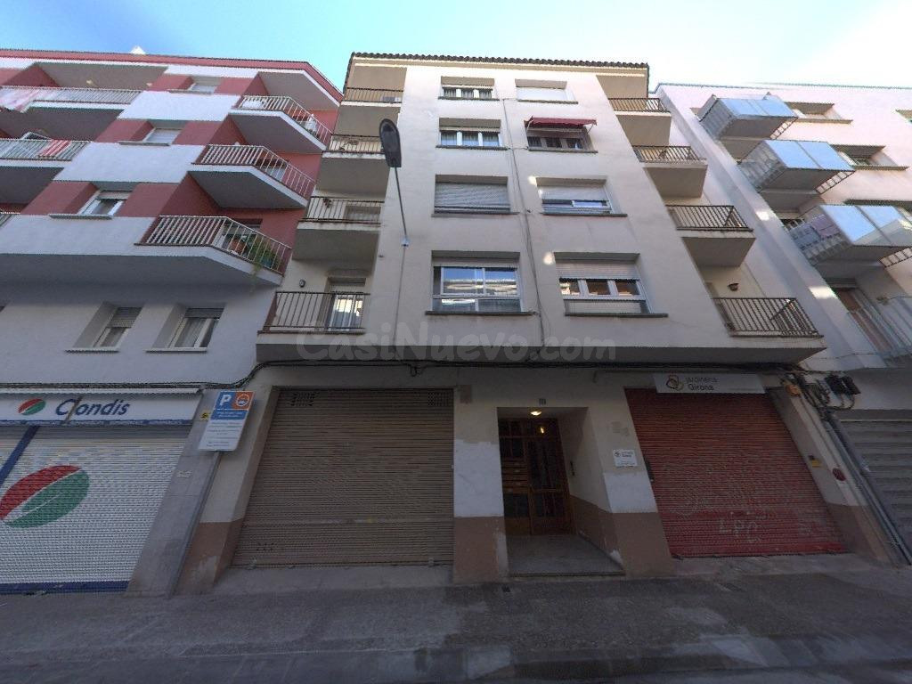 Se vende Piso ALQUILADO en Calle PERE COMPTE 11 Girona, (Gir