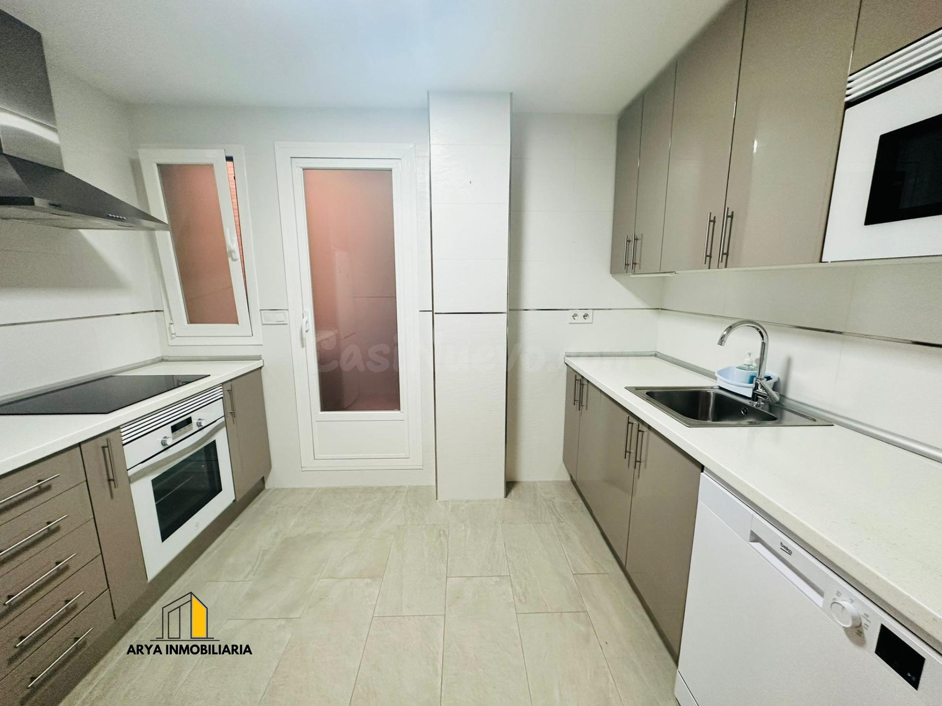 Alquiler apartamento recien reformado en La Rosaleda - foto 2