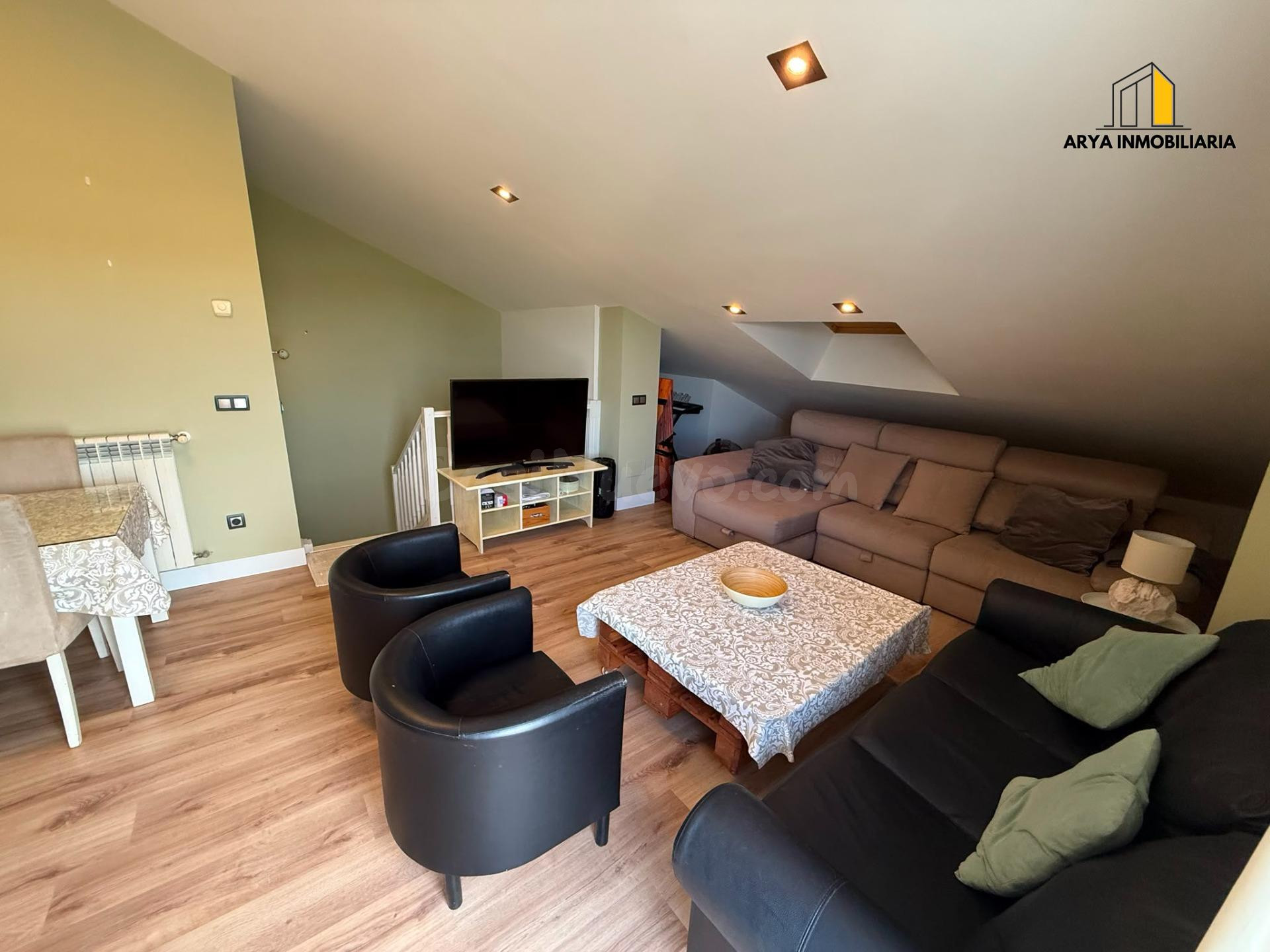 Exclusivo Dúplex Reformado en Torrejon de Ardoz - Zona Fresn - foto 3
