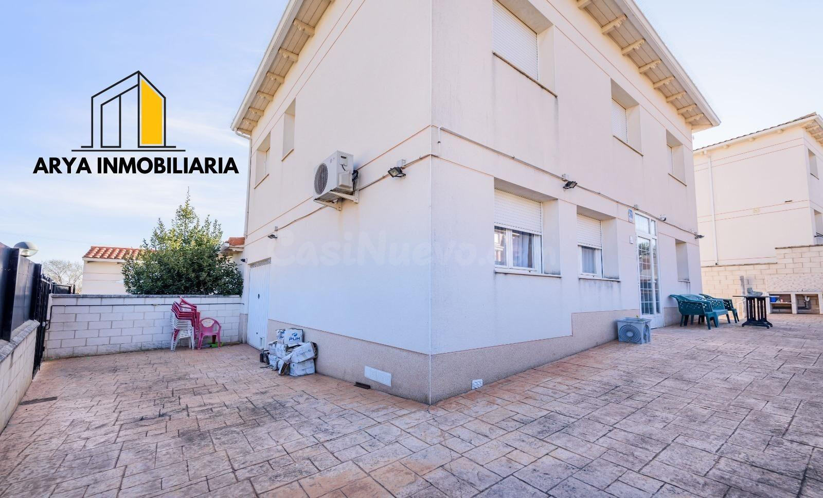 ¡Oportunidad en Horche (Guadalajara)! Casa unifamiliar de 4  - foto 2