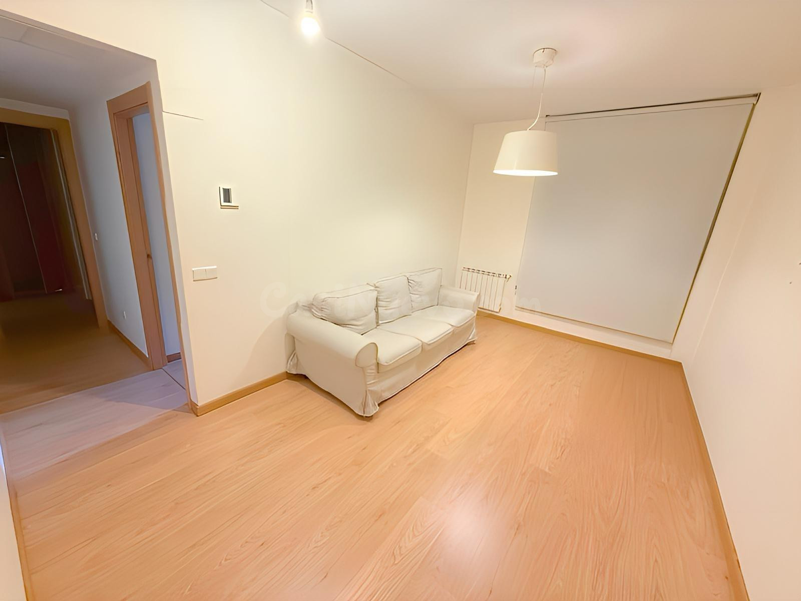 VIVIENDA EN SOTO DEL HENARES CON 2 PLAZAS DE GARAJE , TRASTE - foto 4