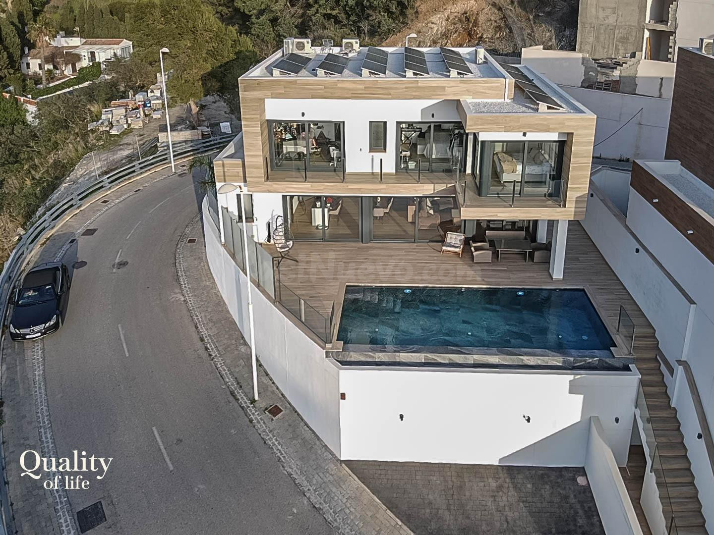 Exclusiva villa contemporánea con vistas a la bahía de La He - foto 2
