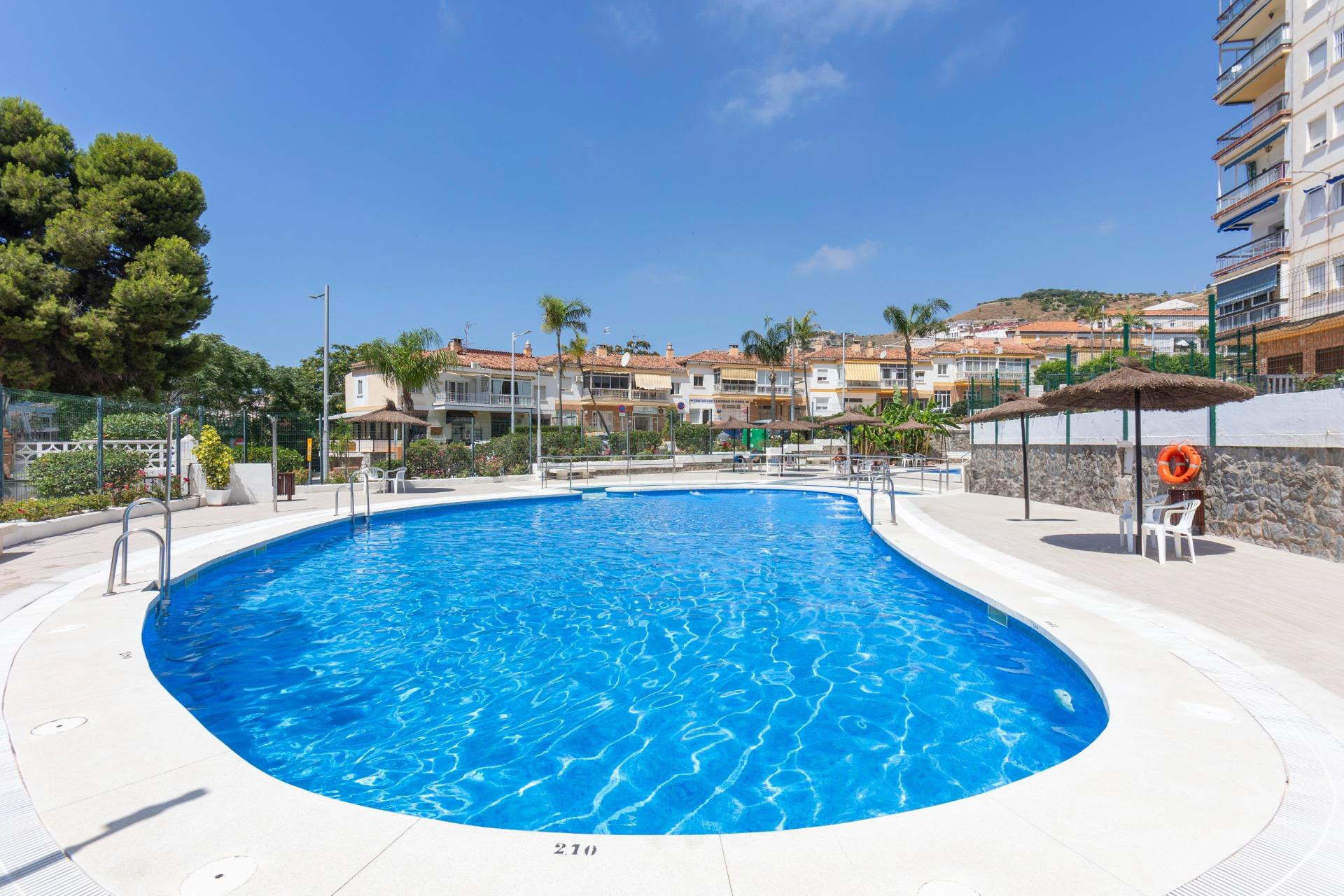 Piso Reformado Integral en Almuñécar – Avda. Costa del Sol