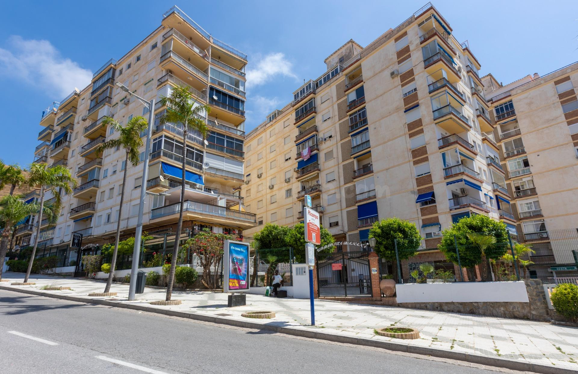 Piso Reformado Integral en Almuñécar – Avda. Costa del Sol - foto 5