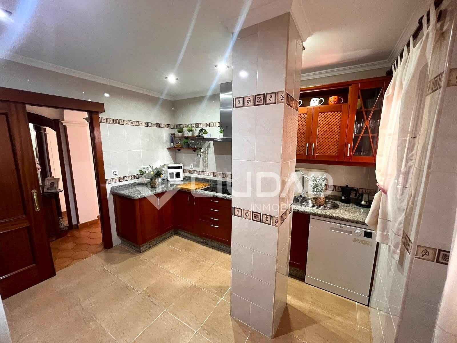 PISO A 250m DE LA PLAYA EN CERRO FALÓN - foto 3