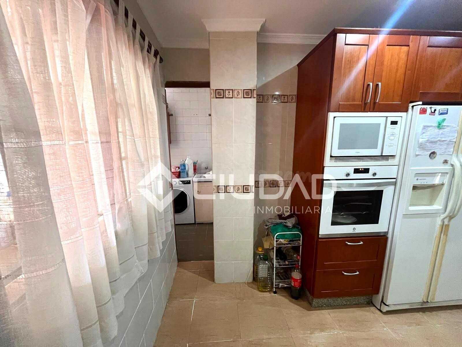 PISO A 250m DE LA PLAYA EN CERRO FALÓN - foto 5