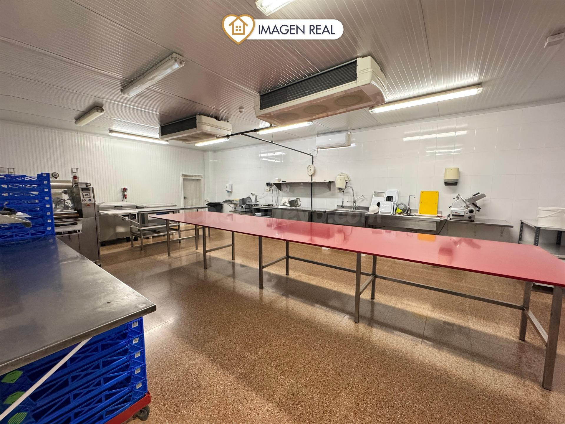 OPORTUNIDAD DE INVERSIÓN | NEGOCIO DE ALIMENTACIÓN EN FUNCIO