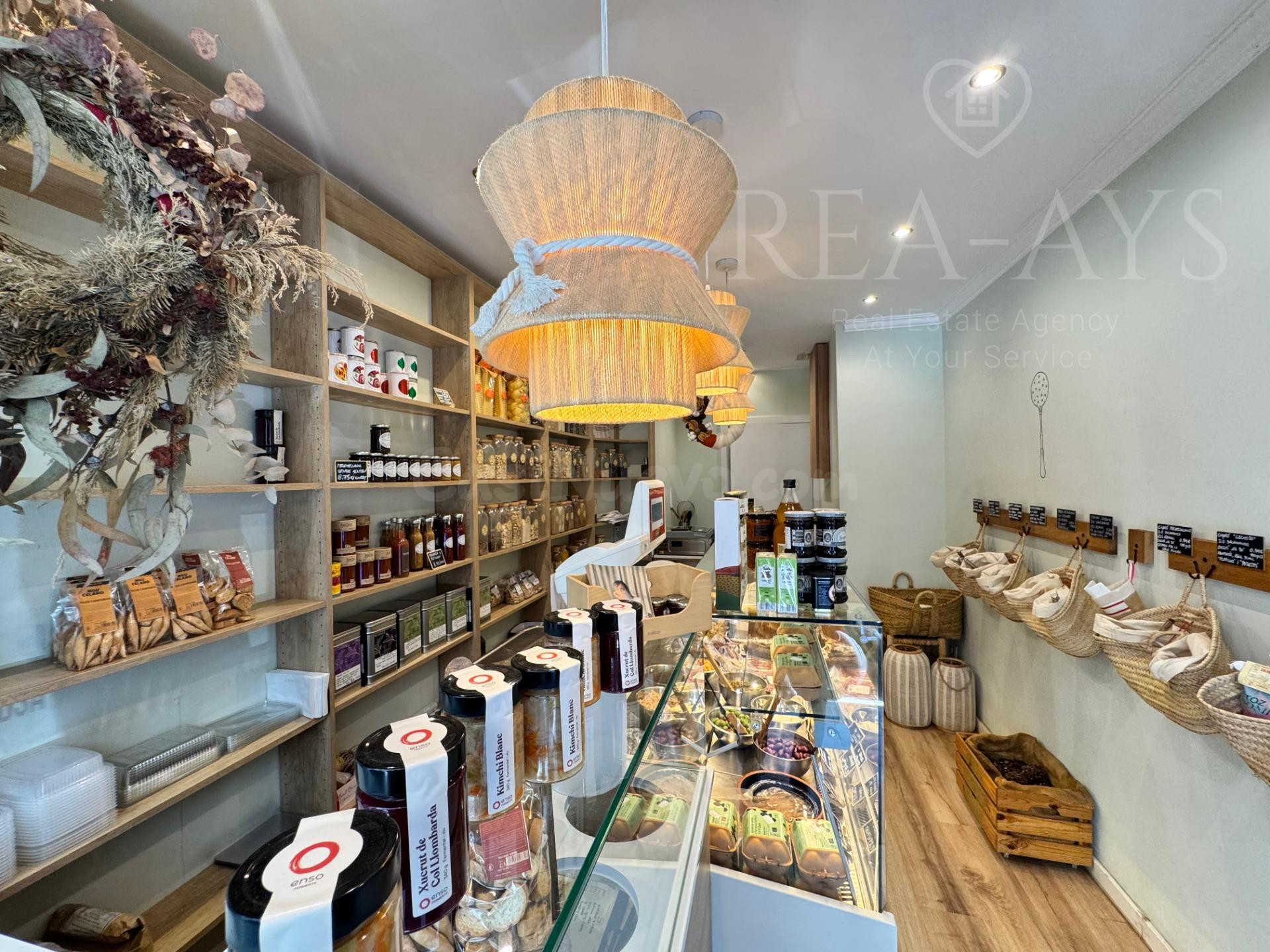 TRASPASO DE NEGOCIO GOURMET EN CASTELLDEFELS | LISTO PARA EMPEZAR