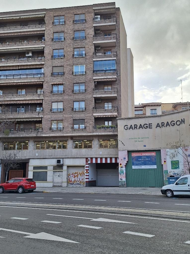 ALQUILER DE LOCAL CENTRICO CON GARAJE - foto 3