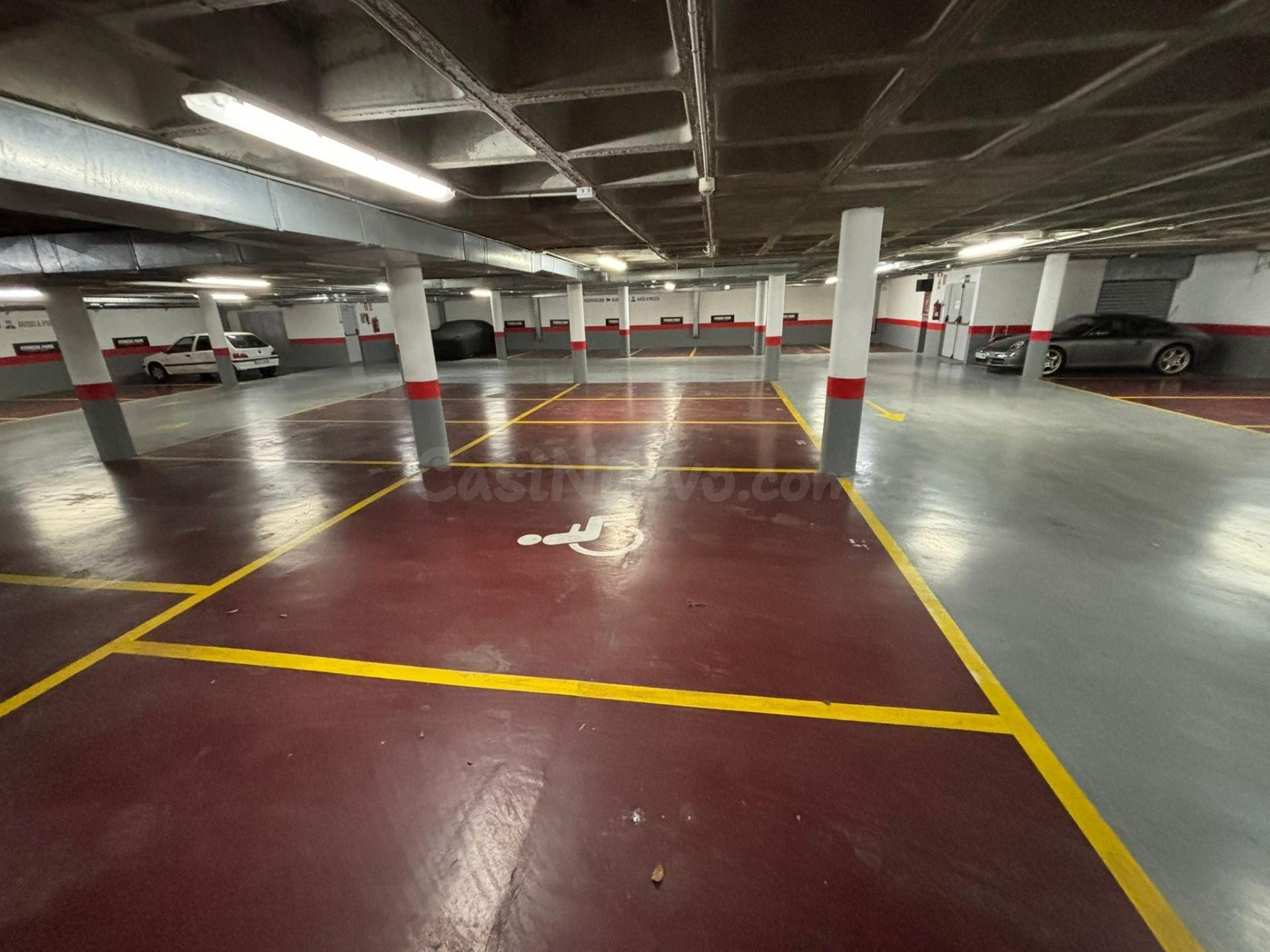 PLAZAS DE GARAJE EN ALQUILER - foto 4
