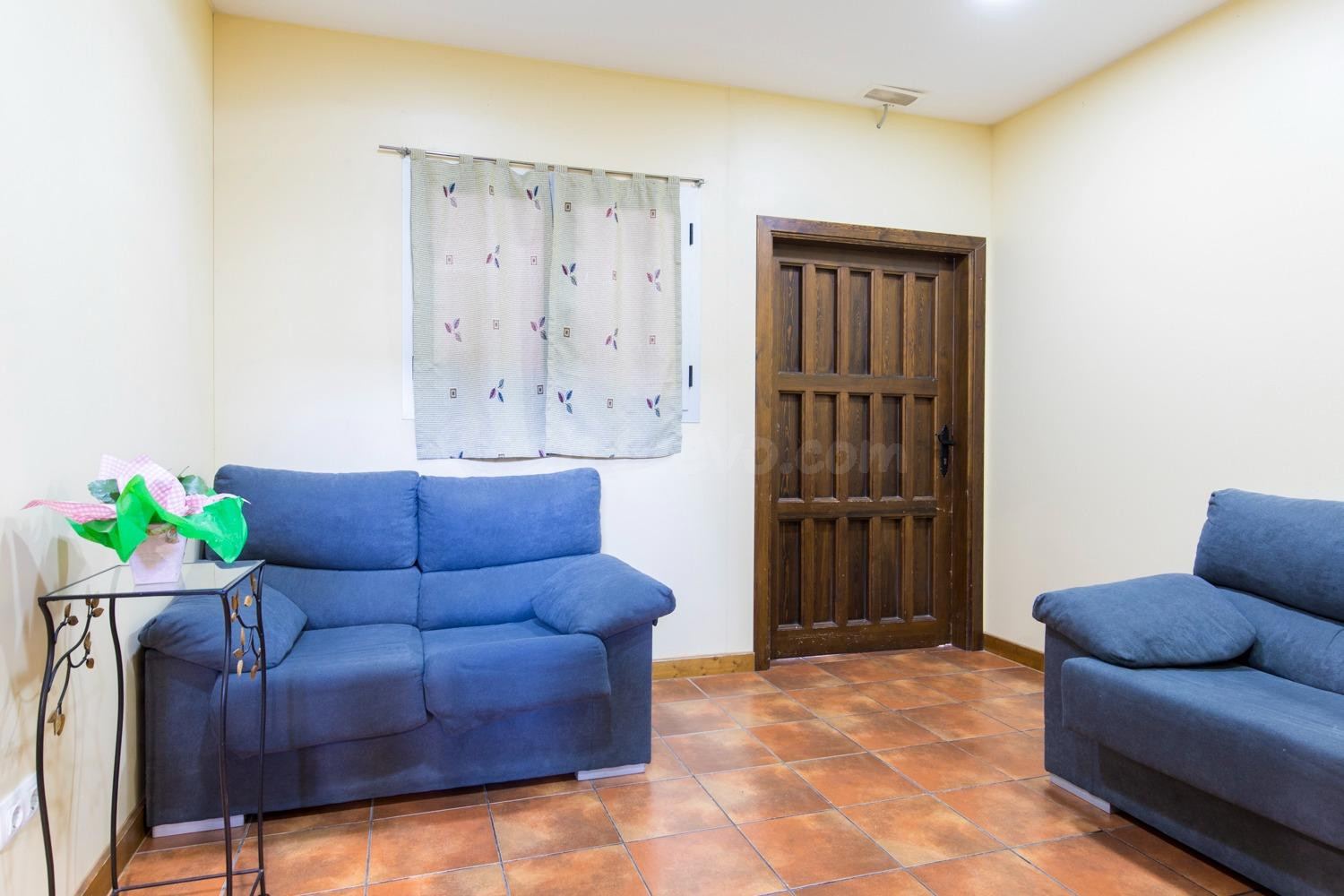 Residencia geriátrica moderna y en pleno funcionamiento cerca de Zaragoza