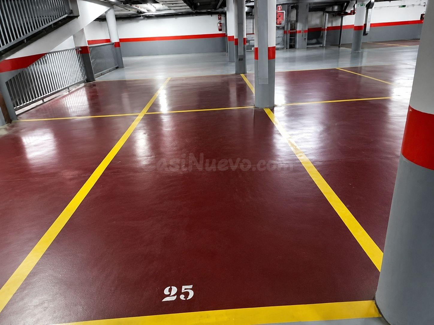 Venta de plaza de garaje en zona Actur, ubicación inmejorabl - foto 2