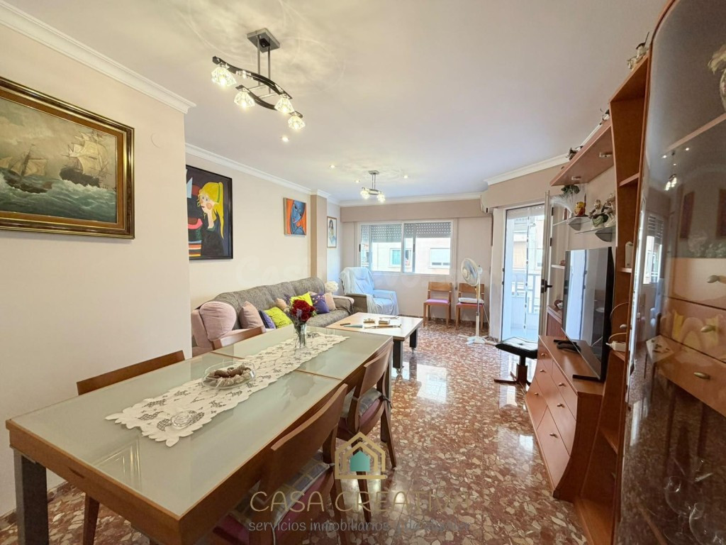 PISO EN VENTA EN OLIVA – 3 habitaciones, 2 BAÑOS, GARAJE Y T - foto 2