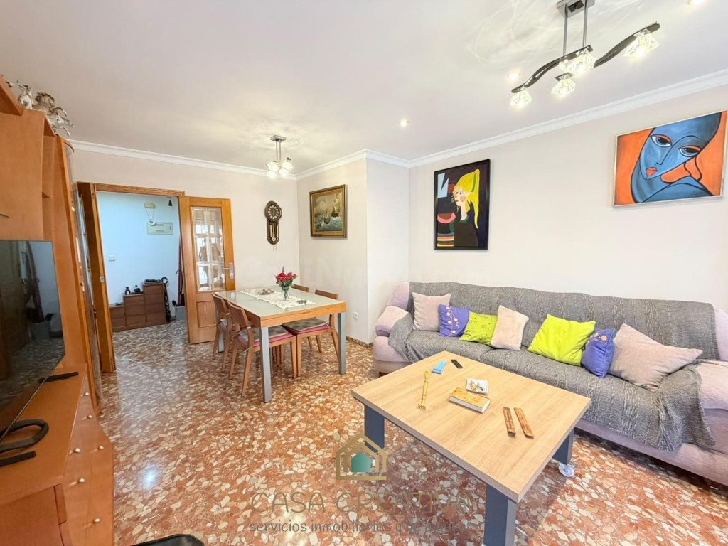 PISO EN VENTA EN OLIVA – 3 habitaciones, 2 BAÑOS, GARAJE Y T - foto 3
