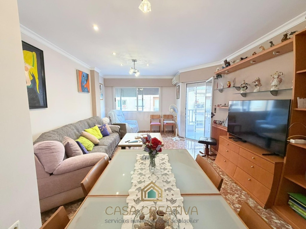 PISO EN VENTA EN OLIVA – 3 habitaciones, 2 BAÑOS, GARAJE Y T - foto 4