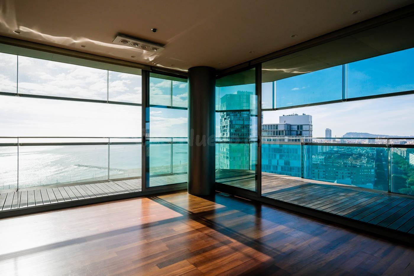 Piso 3 habitaciones 104m² en venta - Diagonal Mar i el Front - foto 2