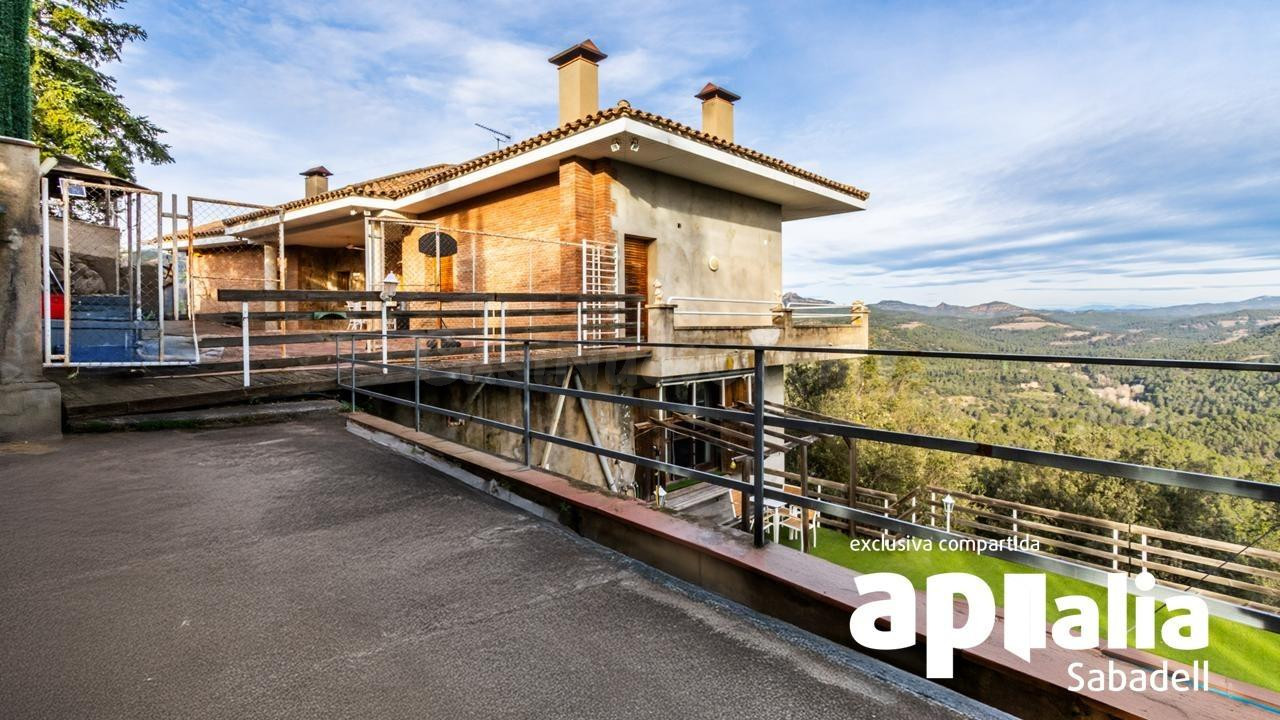 Chalet 6 habitaciones 346m² en venta - SANT FELIU DEL RACÓ