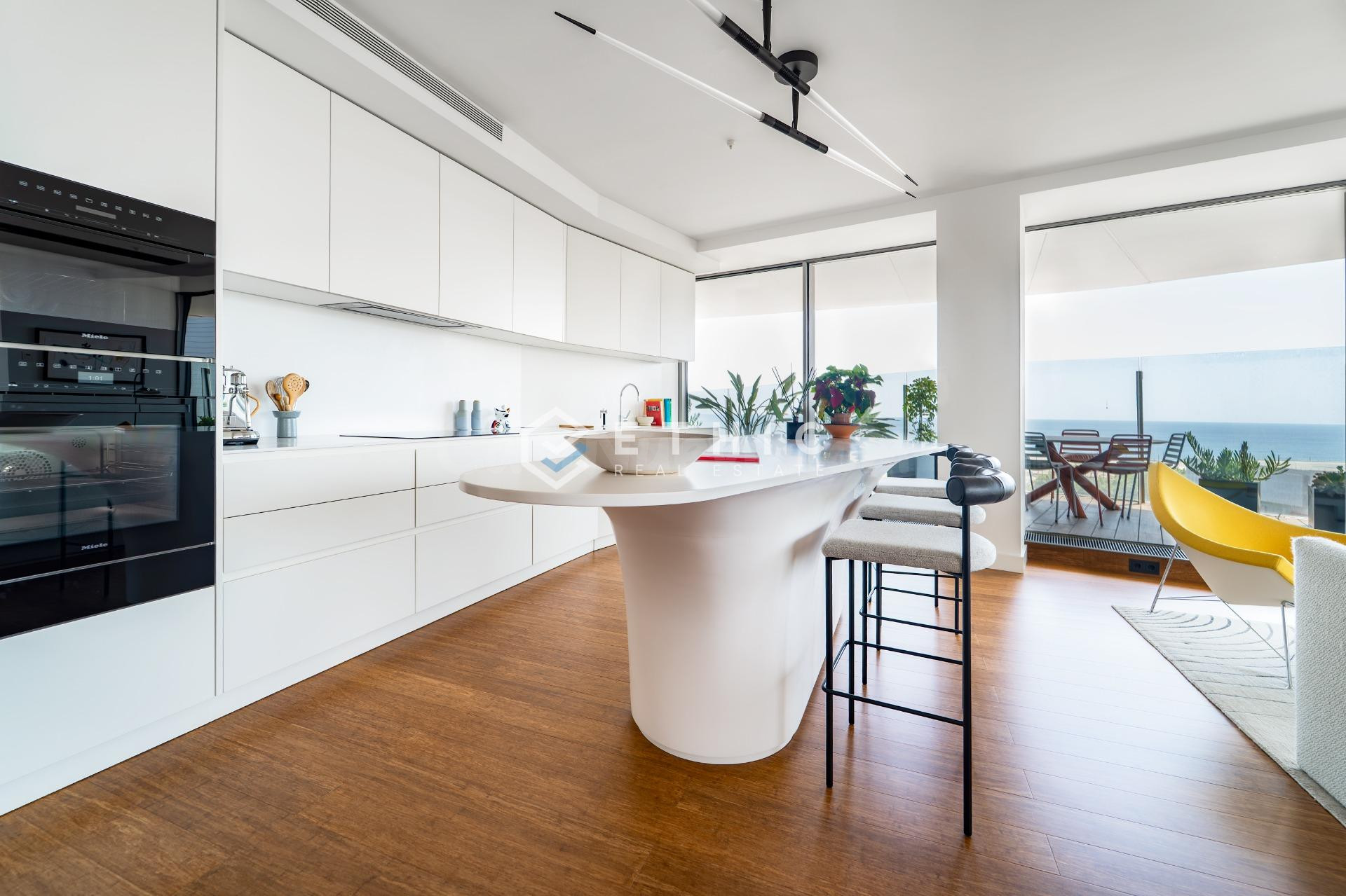 Piso 3 habitaciones 195m² en venta - Diagonal Mar i el Front Marítim del Poblenou