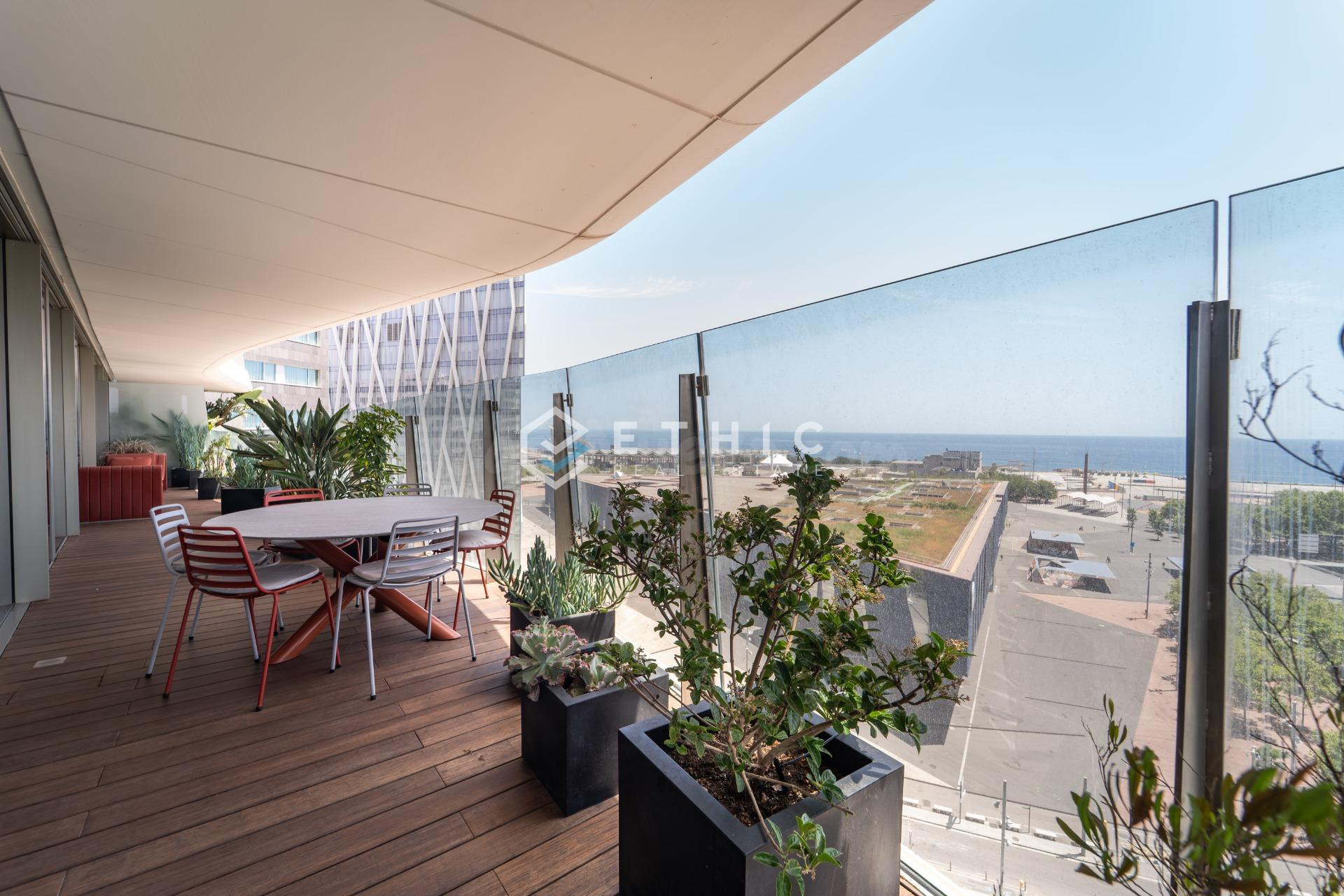 Piso 3 habitaciones 195m² en venta - Diagonal Mar i el Front - foto 2