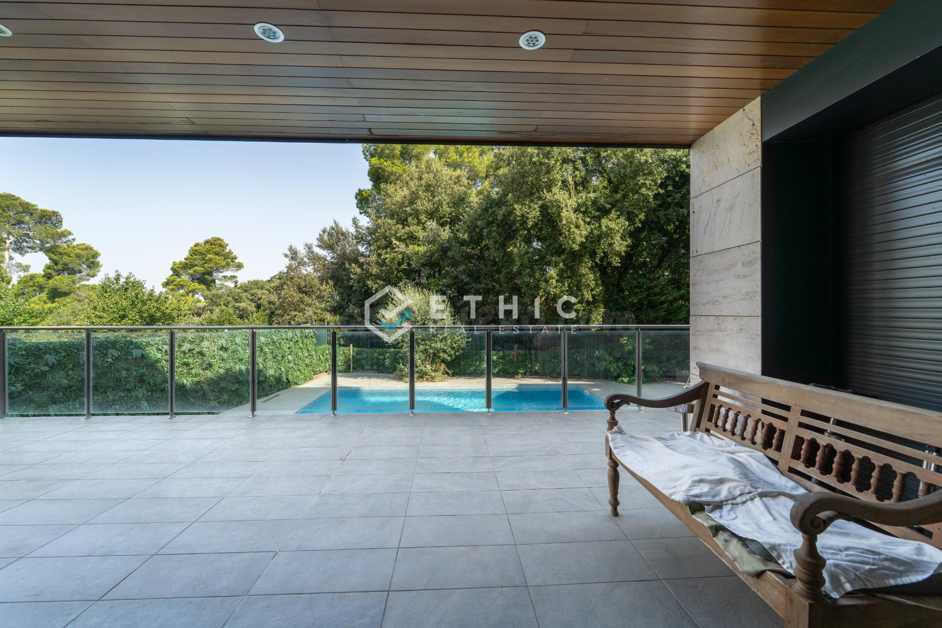 Villa de lujo con piscina climatizada, vistas 360º y máxima  - foto 2