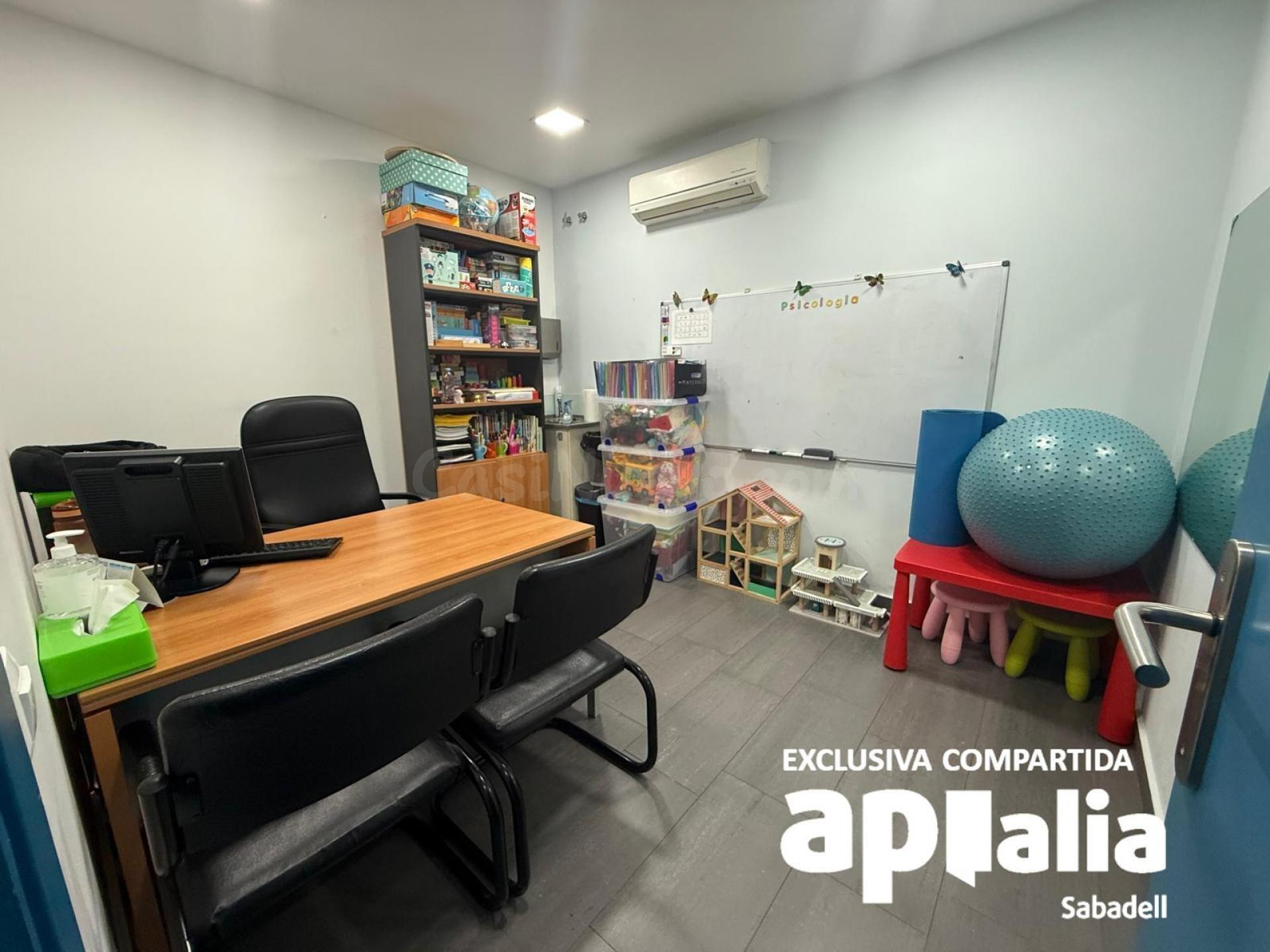 ¡Amplio local comercial en excelente estado! - foto 5