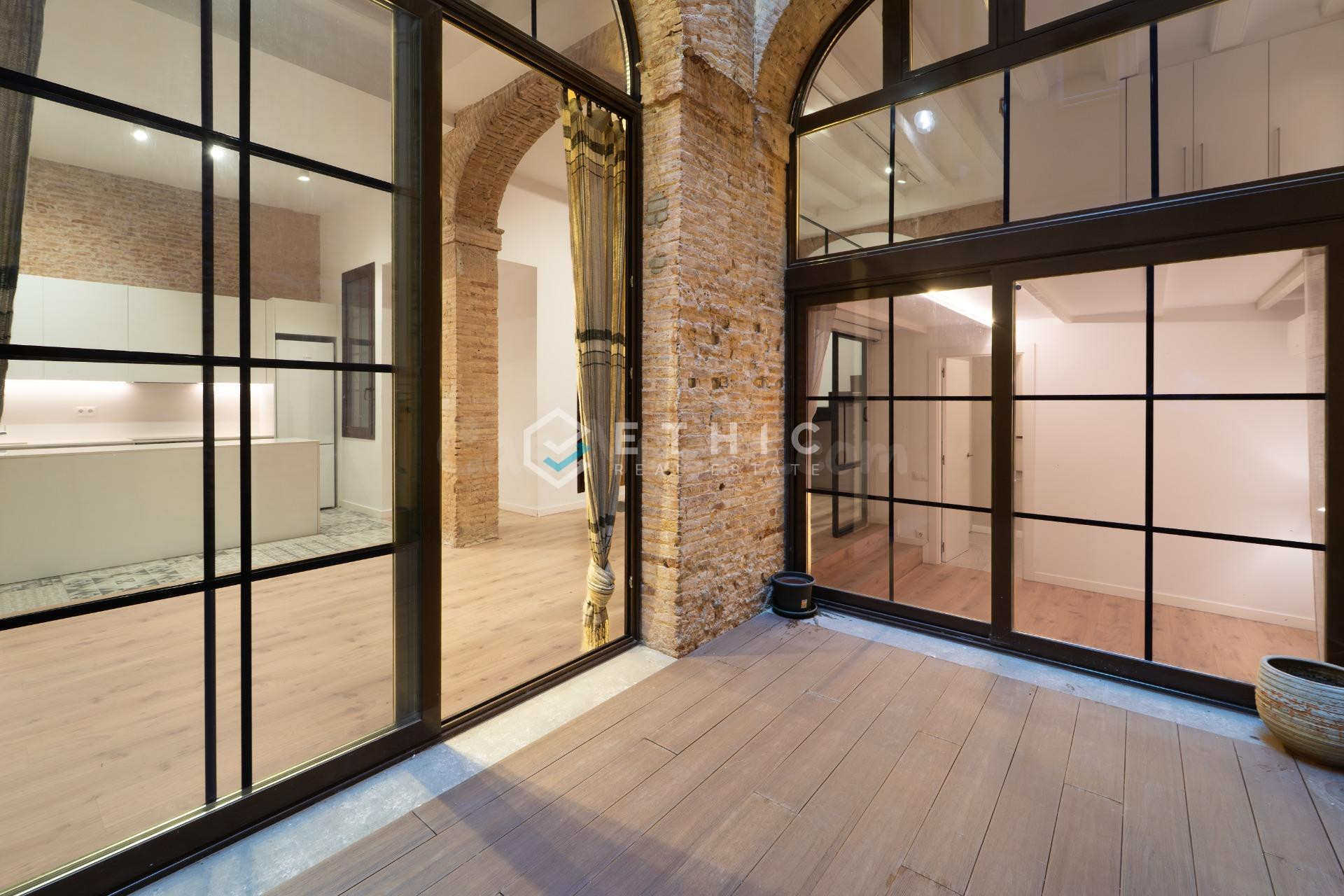 Loft 2 habitaciones 73m² en venta - El Gòtic - foto 2