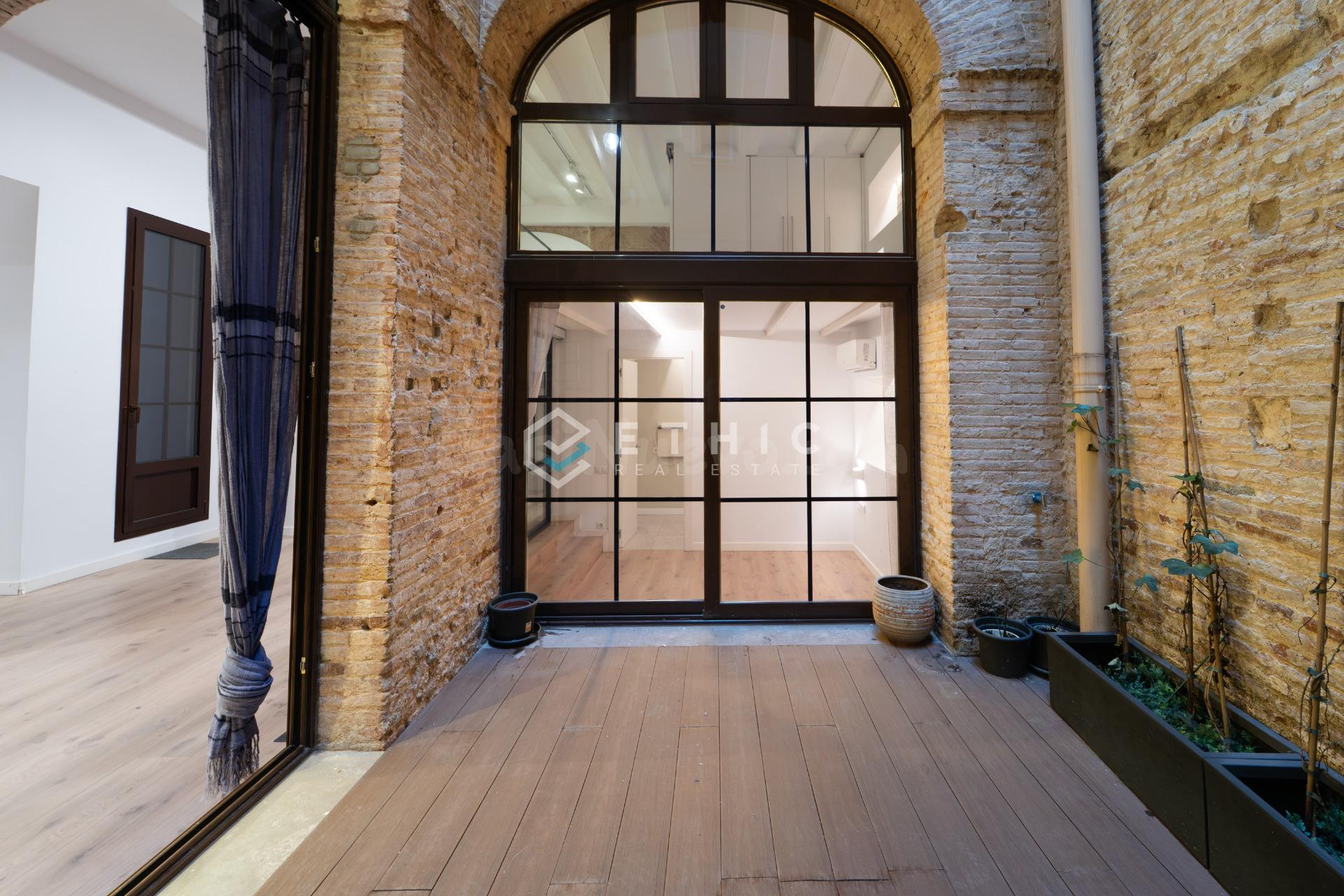 Loft 2 habitaciones 73m² en venta - El Gòtic - foto 3