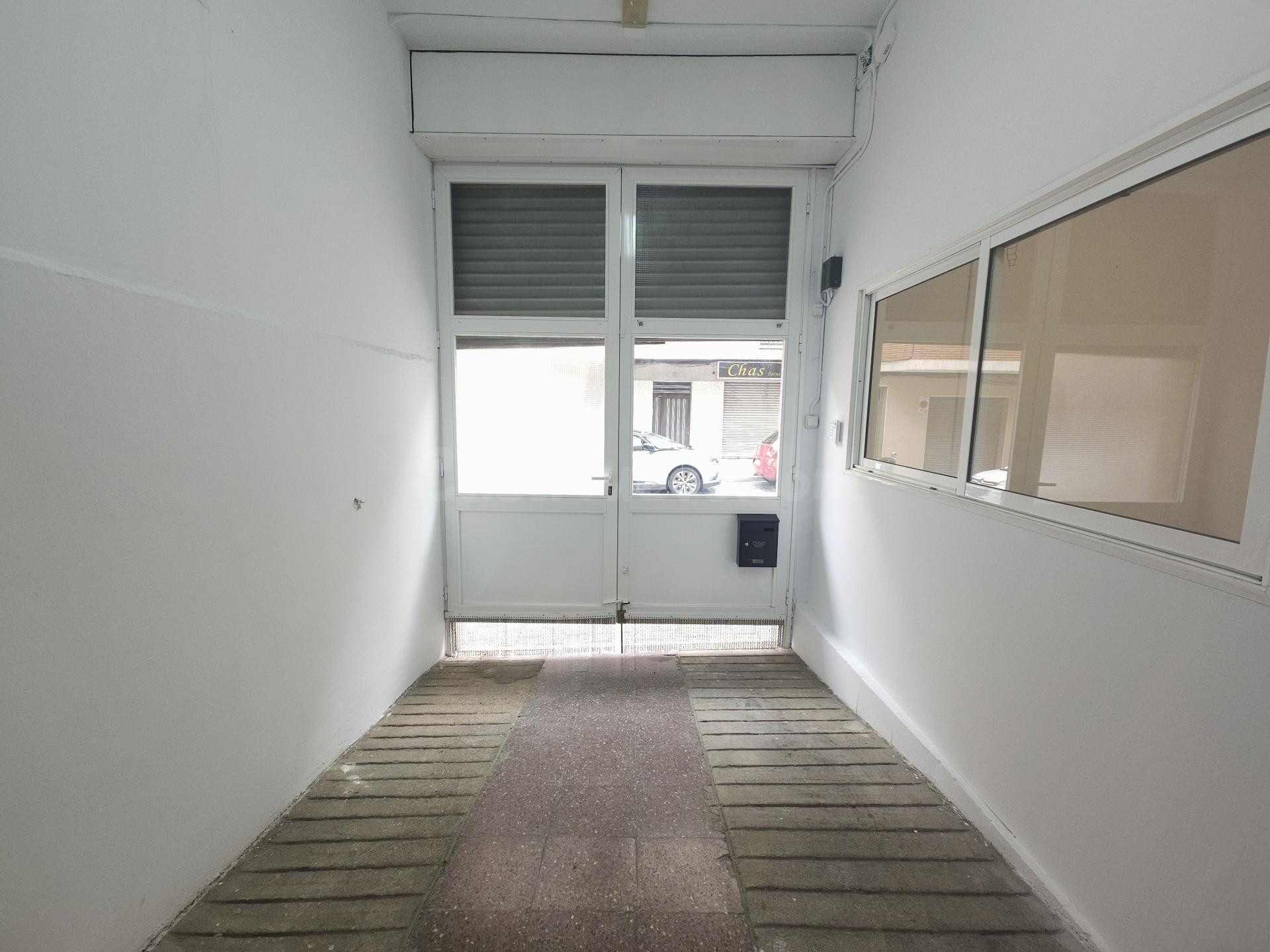 Local comercial 156m² en venta - Centre - foto 2
