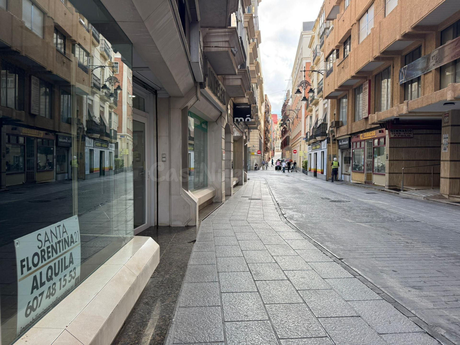 Local comercial 102m² en alquiler - Casco Antiguo