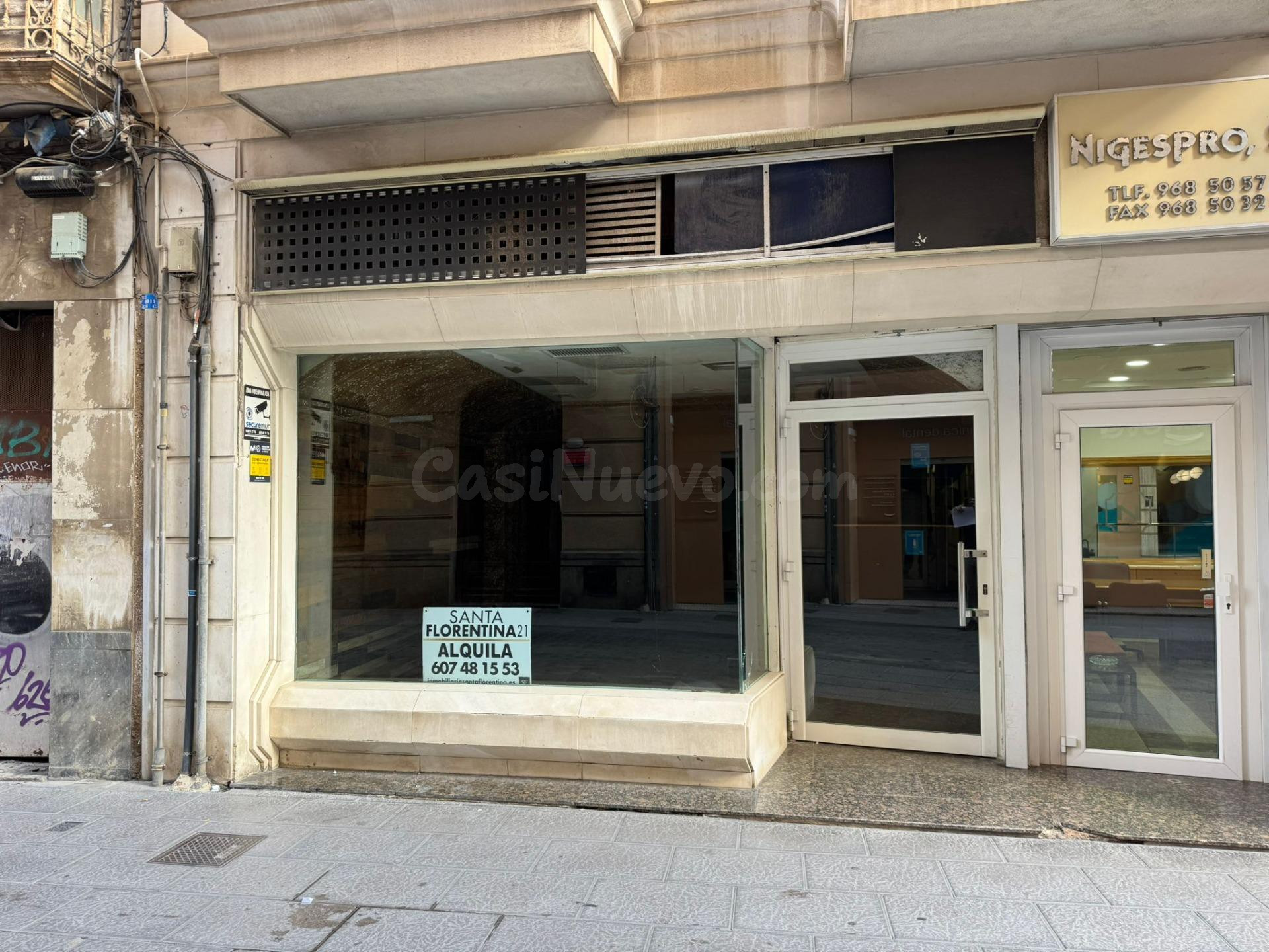 Local comercial 102m² en alquiler - Casco Antiguo - foto 4