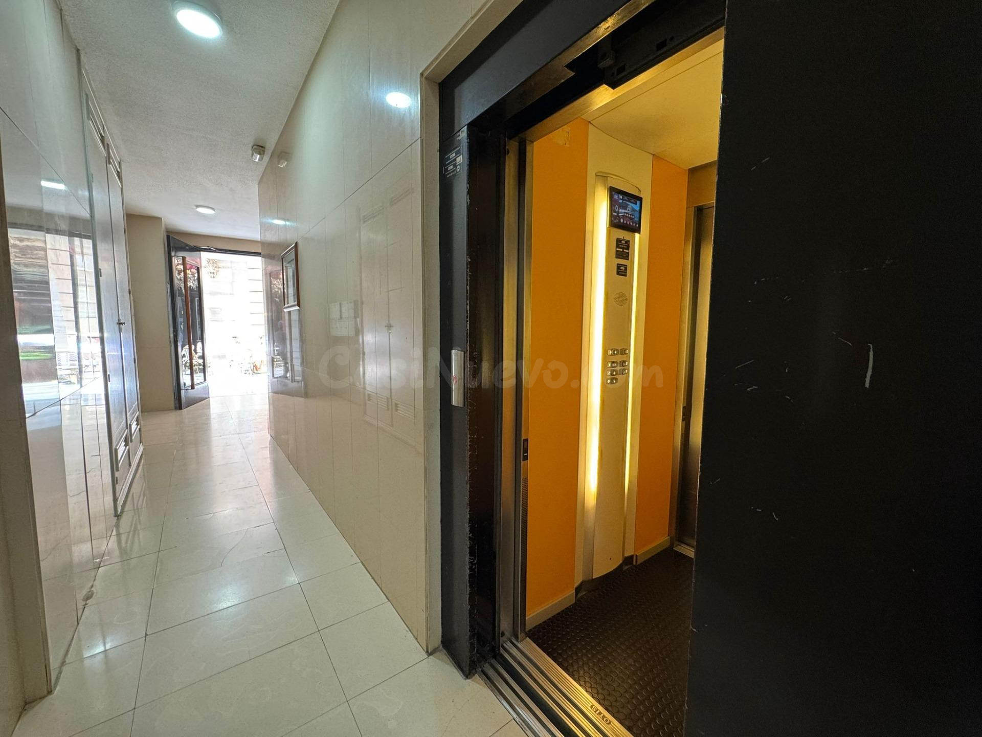 ALQUILER OFICINA EN CALLE MAYOR EN CARTAGENA....!!!!!!! - foto 4
