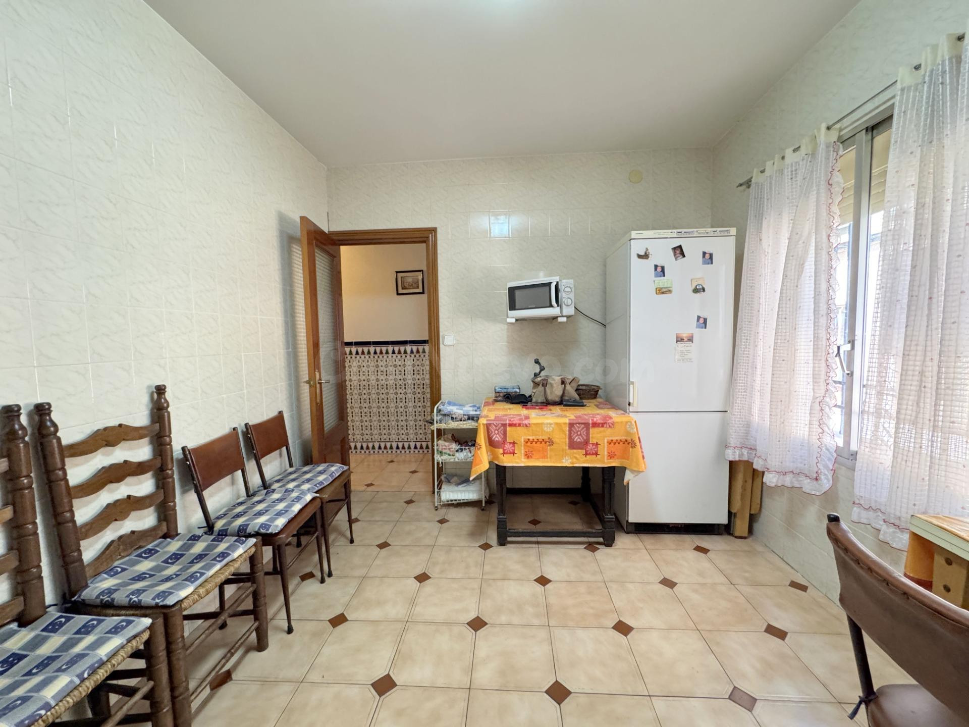 CASA GRANDE CASCO ANTIGUO CANDELEDA - foto 5