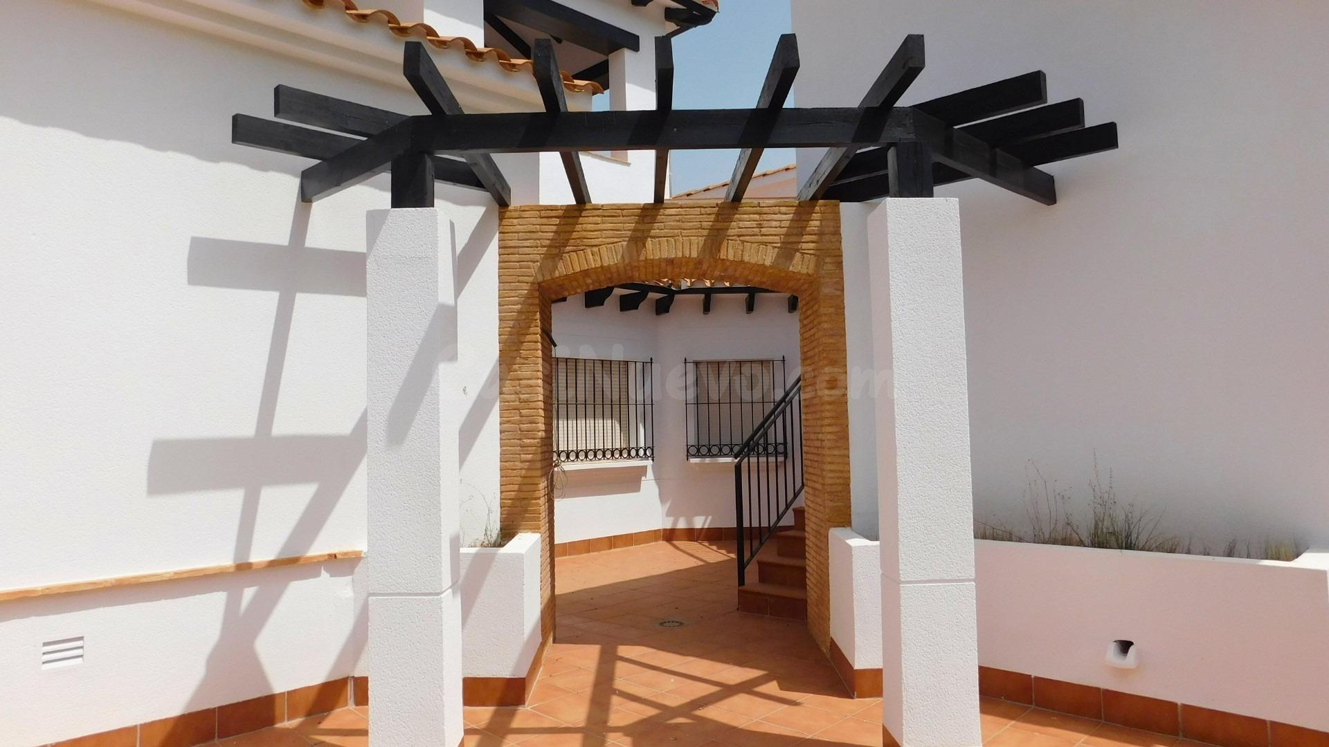 Villa clasica llave en mano de 3 dormitorios en paraje natur - foto 2
