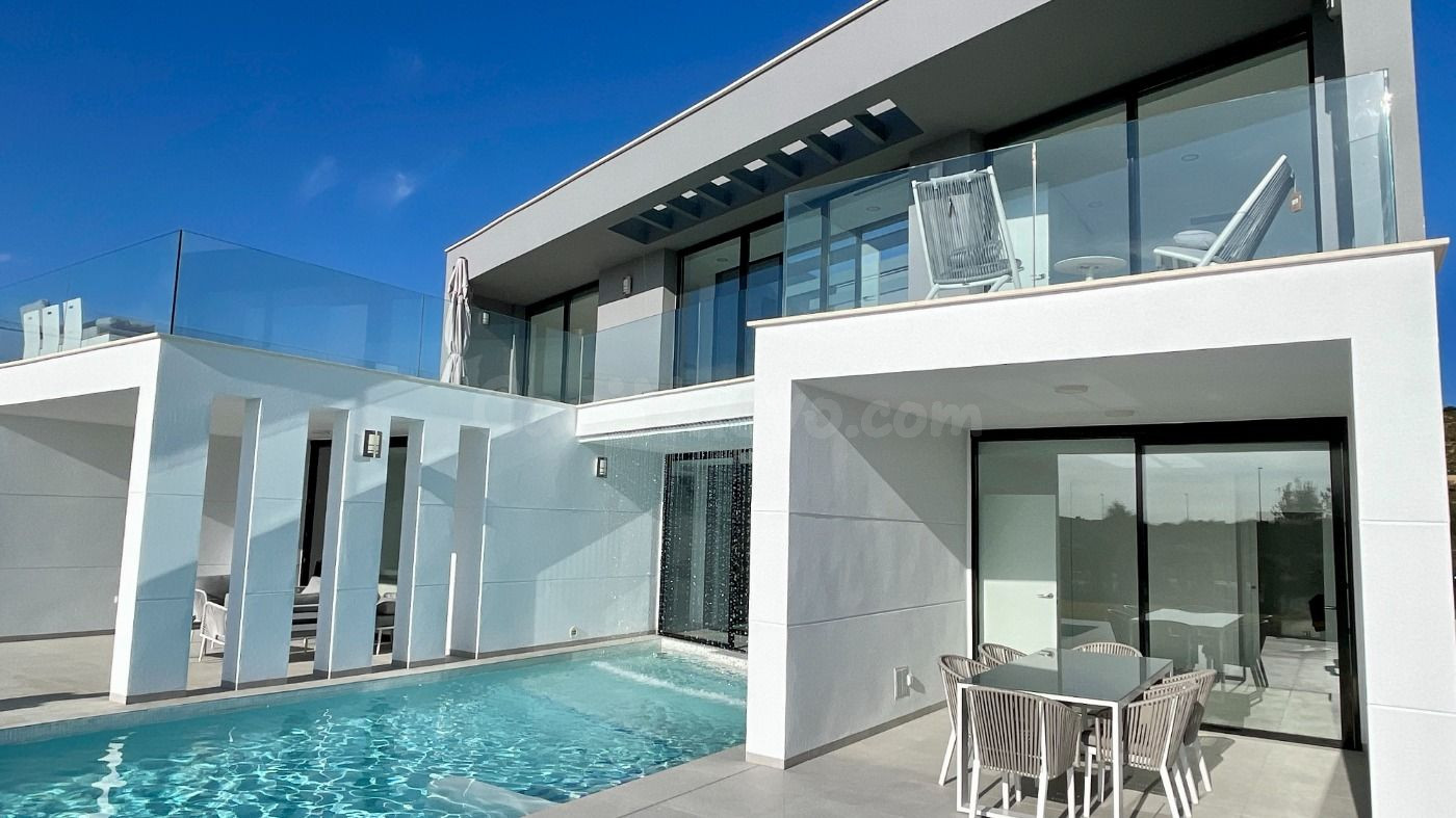 Lujosa villa de diseño al más alto nivel