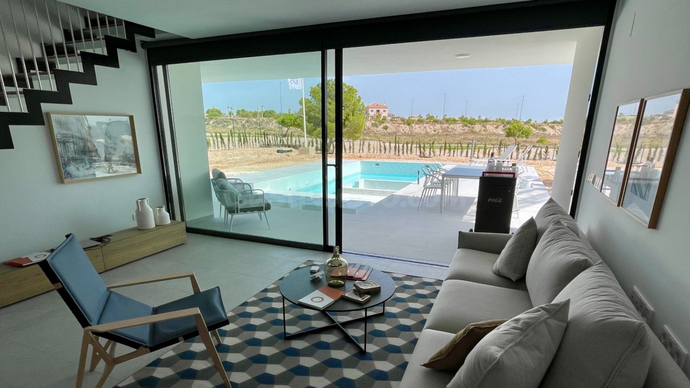 Exclusivo chalet moderno de alta calidad - foto 3
