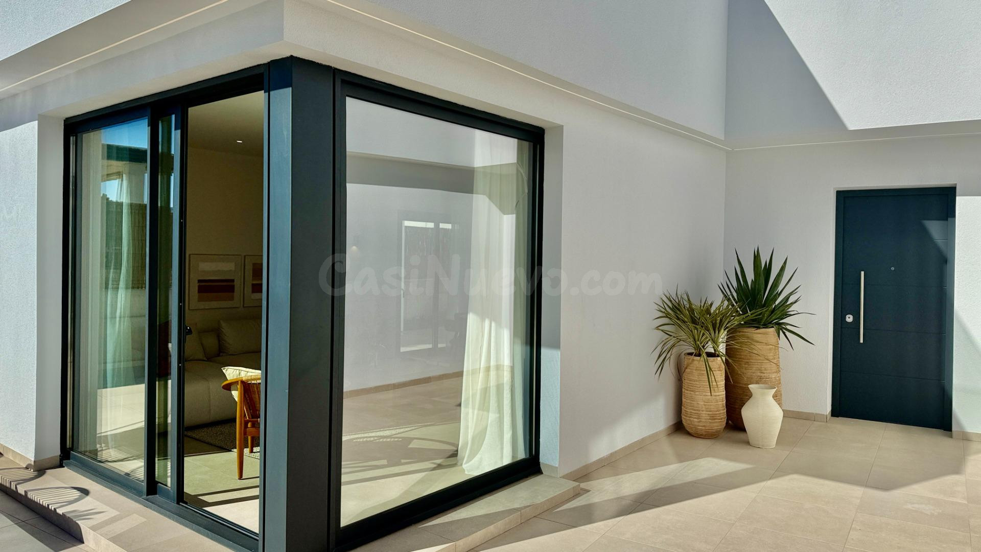 Una fantástica villa de 3 dormitorios y un plan con piscina  - foto 3