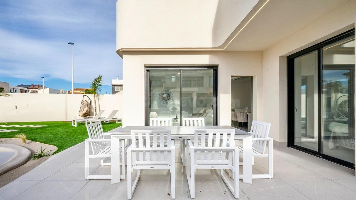 Villa de Lujo 3 habitaciones 122m² en venta - Roldán - foto 5