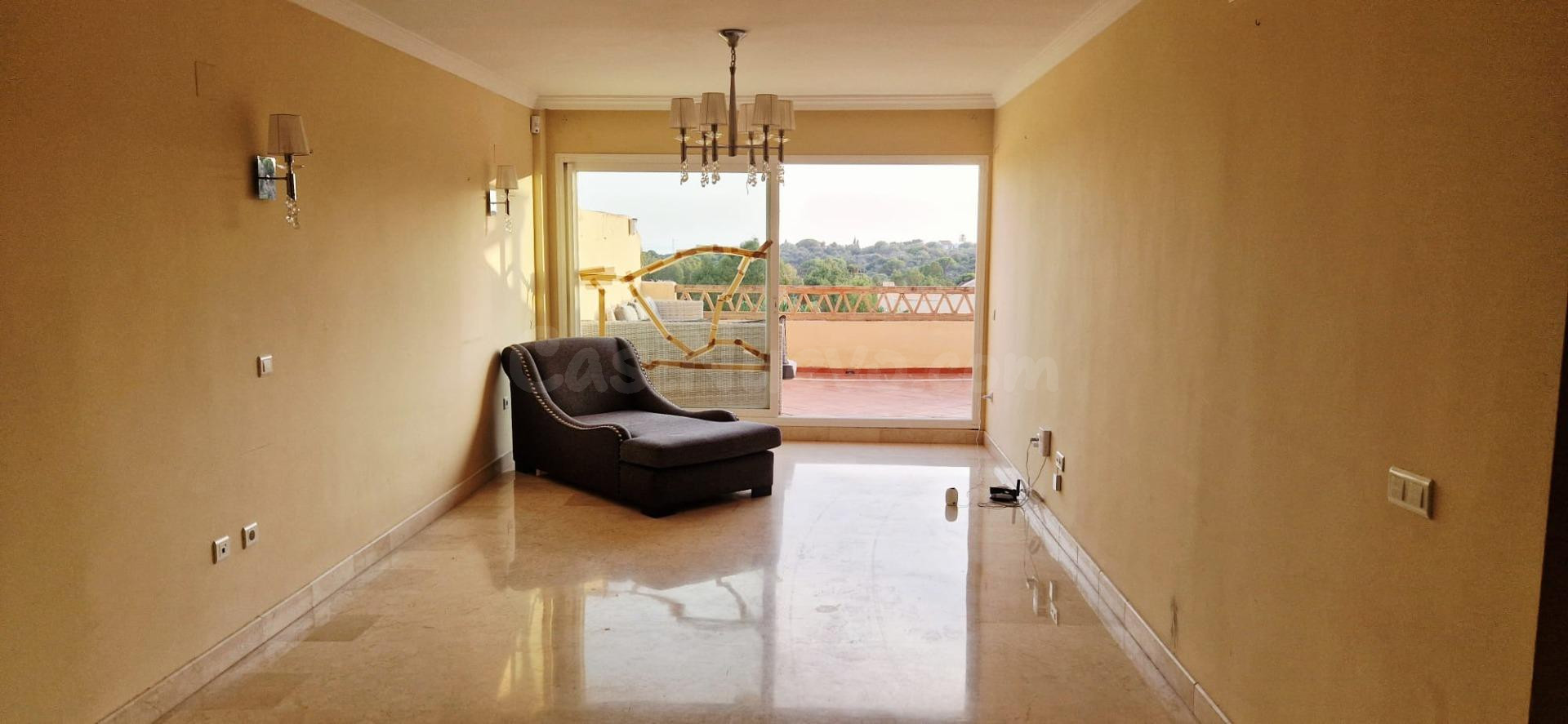 Venta de piso 2 habitaciones con vistas en Elviria- Marbella - foto 4
