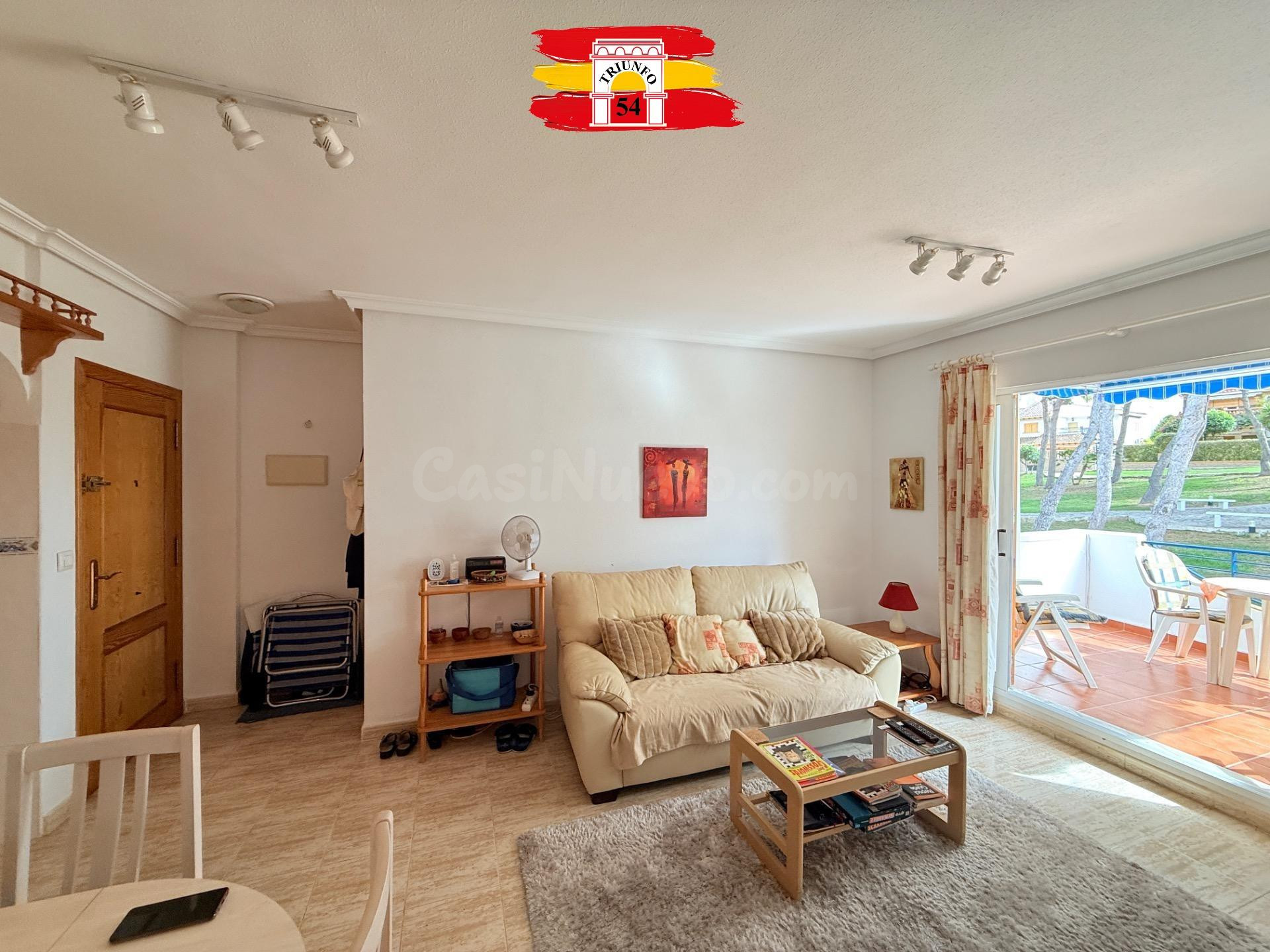 Primer Piso Con Piscina Comunitaria en Riomar - foto 4