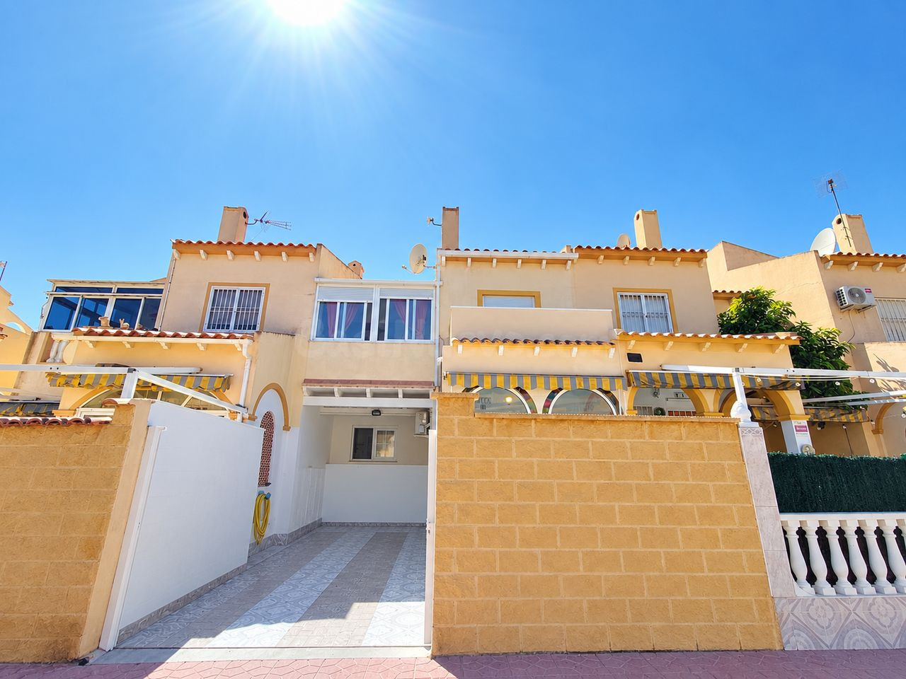 Casa 2 habitaciones 80m² en venta - La Zenia