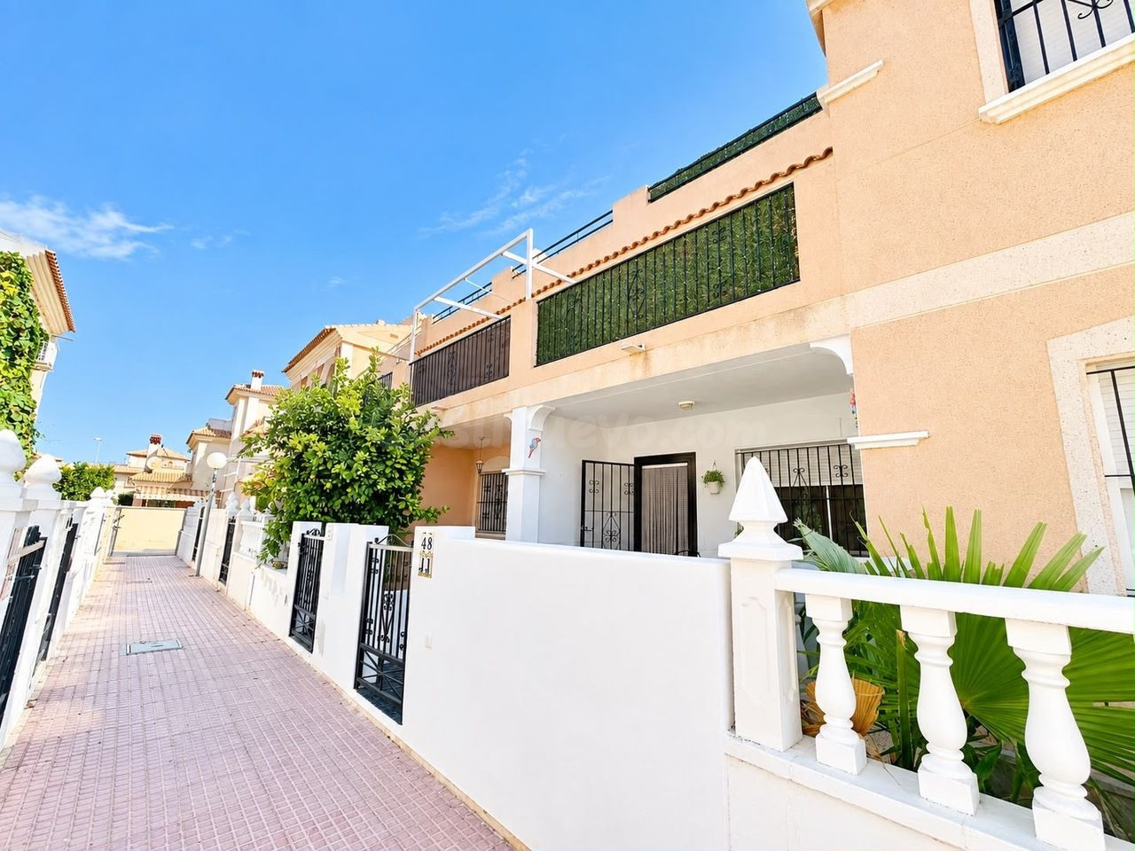 Casa 3 habitaciones 86m² en venta - La Zenia - foto 2