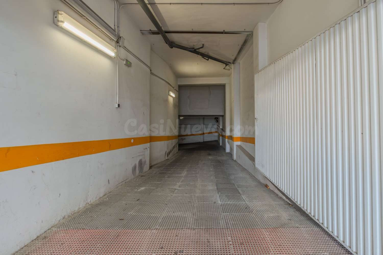Garaje 13m² en venta - Centro - foto 4
