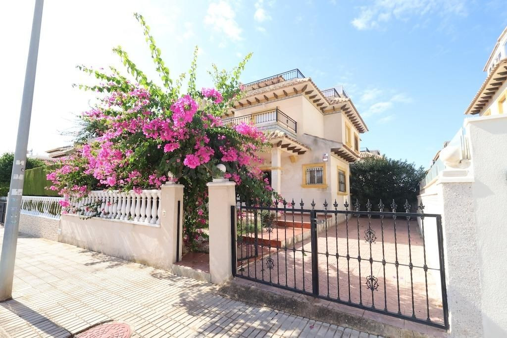 Casa 2 habitaciones 80m² en venta - Playa Flamenca - foto 2