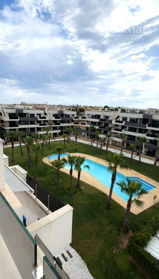 Ático 3 habitaciones 270m² en venta - PAU 8
