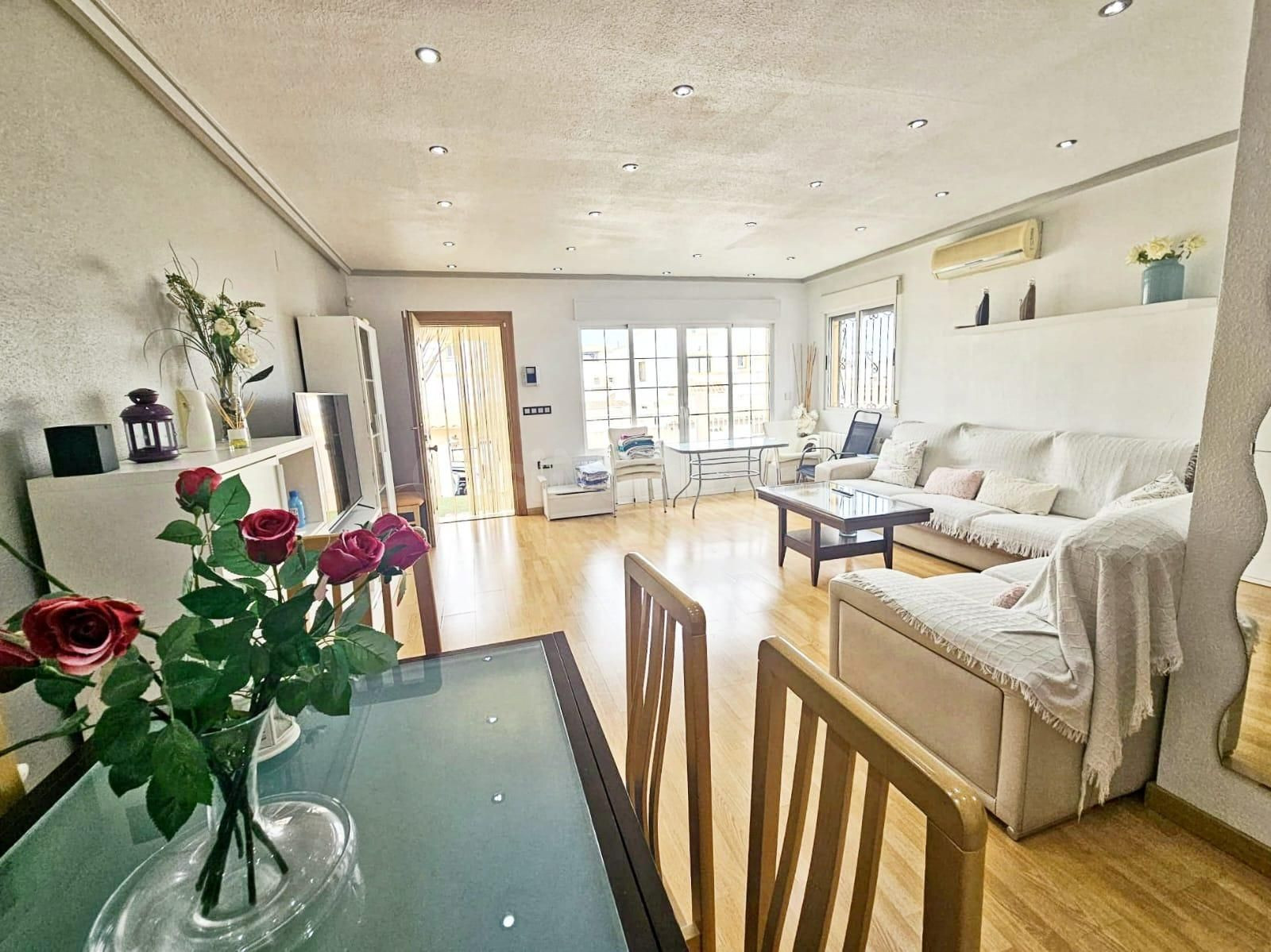 Casa 6 habitaciones 160m² en venta - Los Altos - foto 3