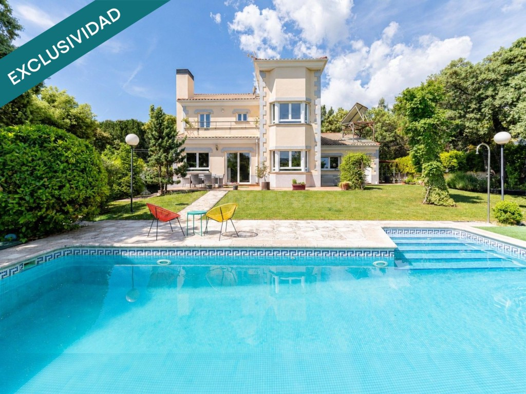 Exclusivo chalet individual con la mejor ubicación de la zon