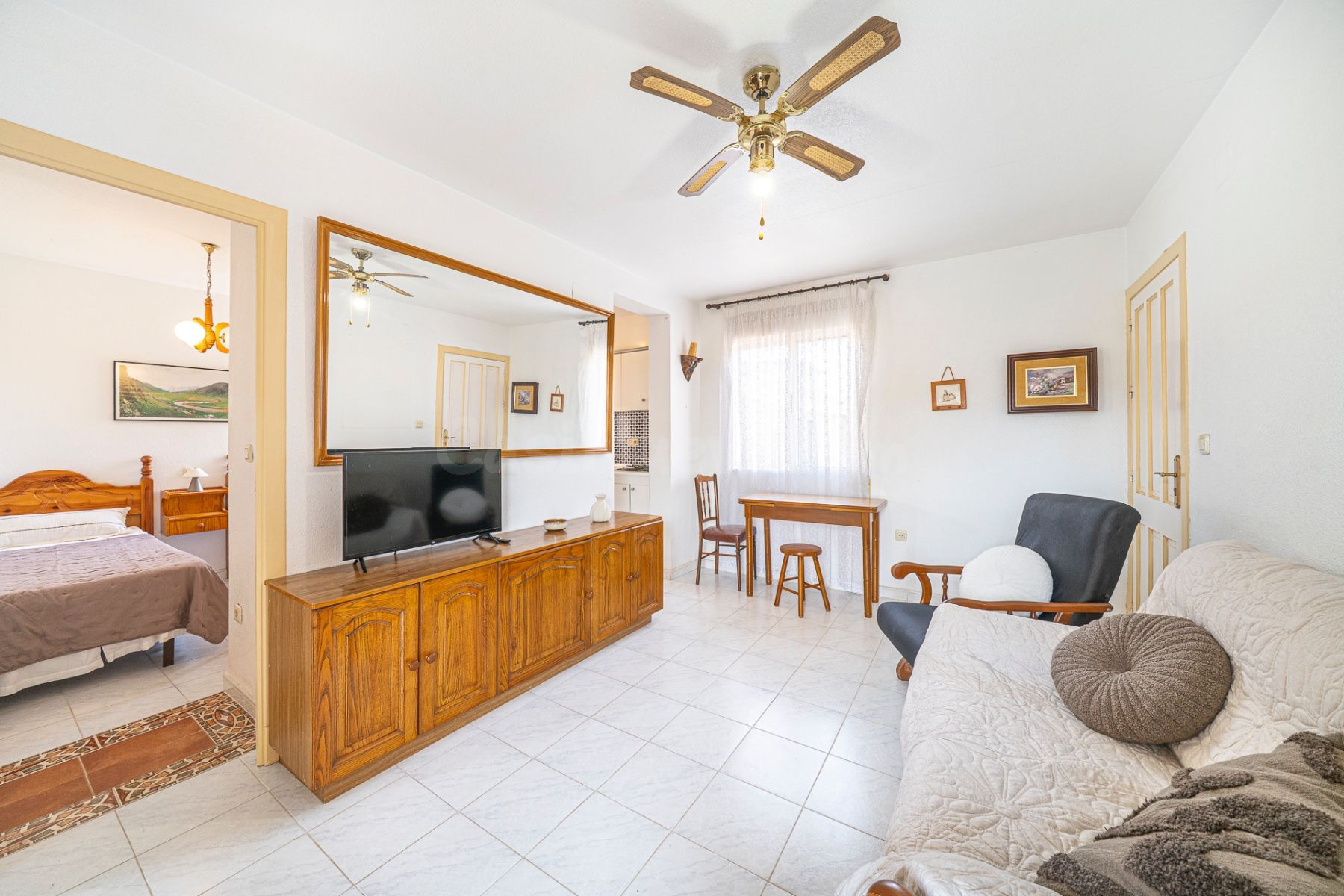 Ático de 2 dormitorios en Torrevieja - foto 3