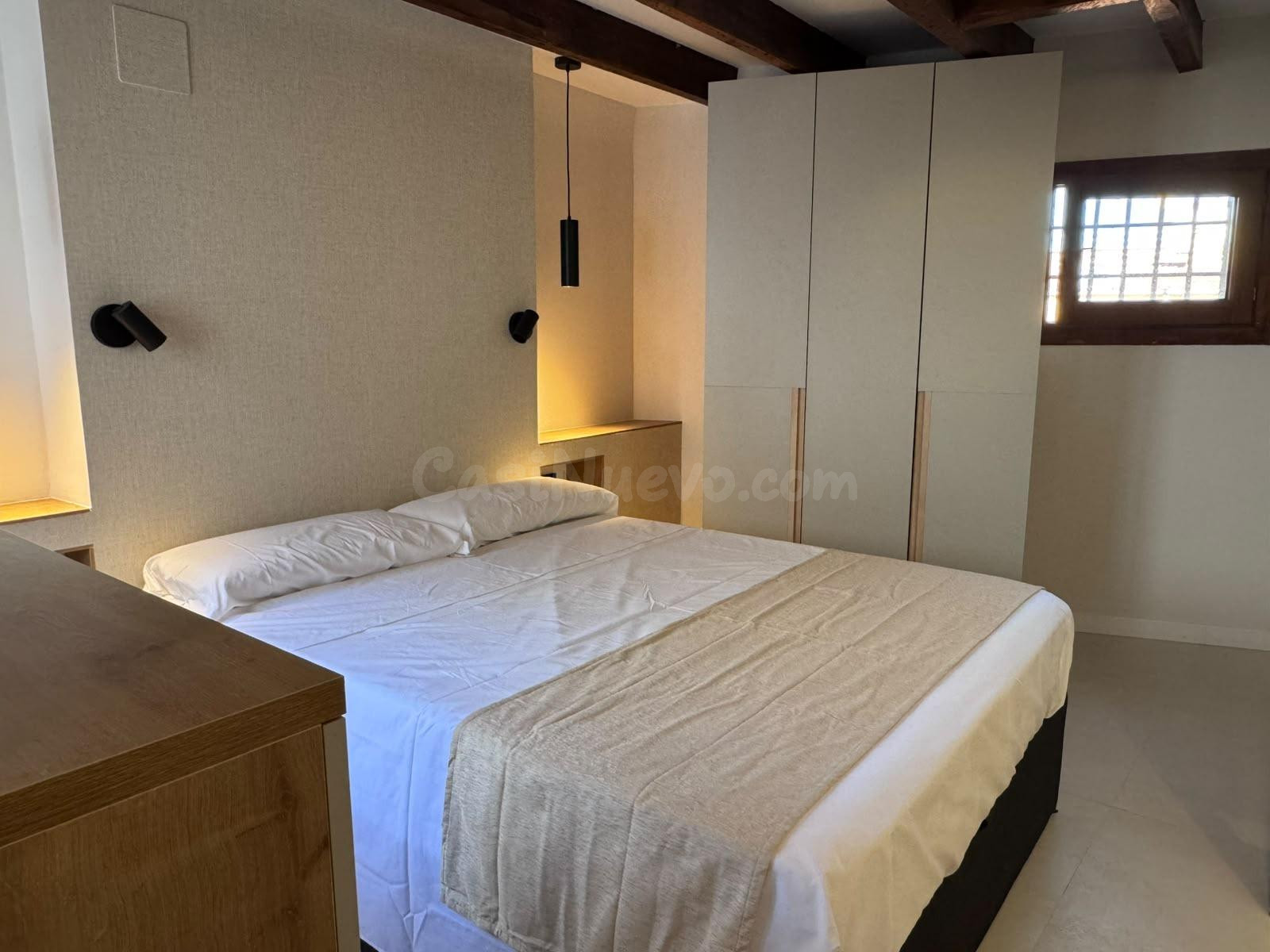 Exclusiva vivienda exterior a estrenar junto a la Puerta del - foto 4